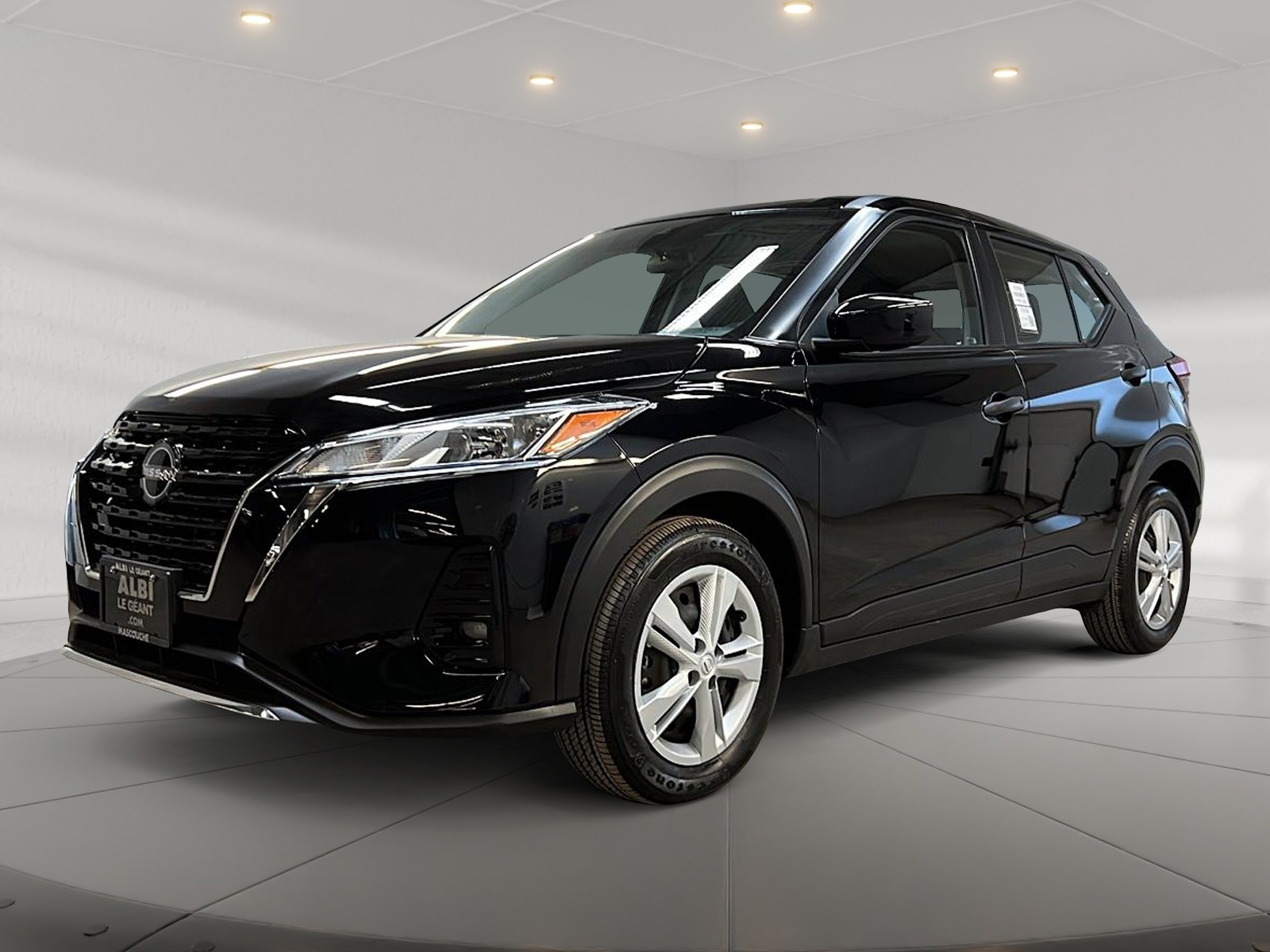 Nissan Kicks 2023 - Image #1