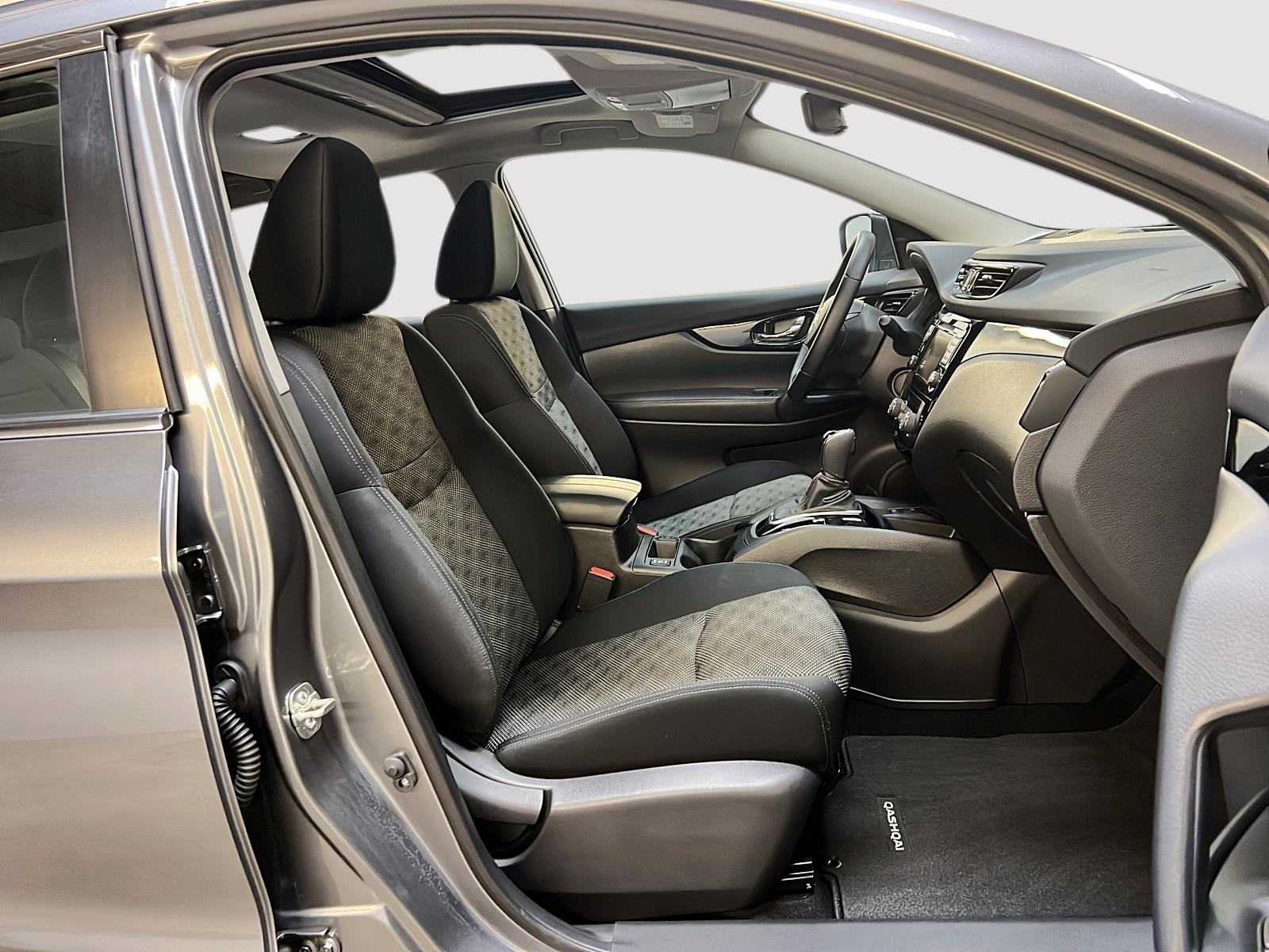 Nissan Qashqai 2023 - Image #8