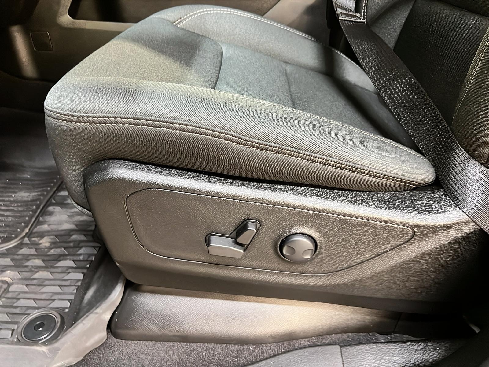 RAM 1500 BIG HORN NIGHT CREW CAB NAV 4X4 2025 - image #24