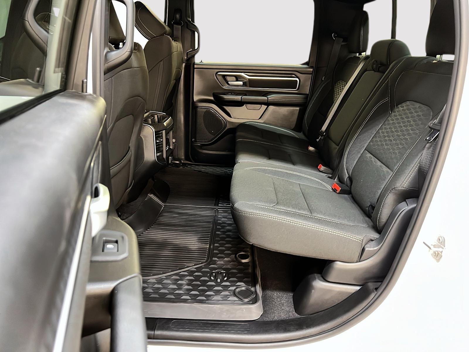 RAM 1500 2025 - Image #9