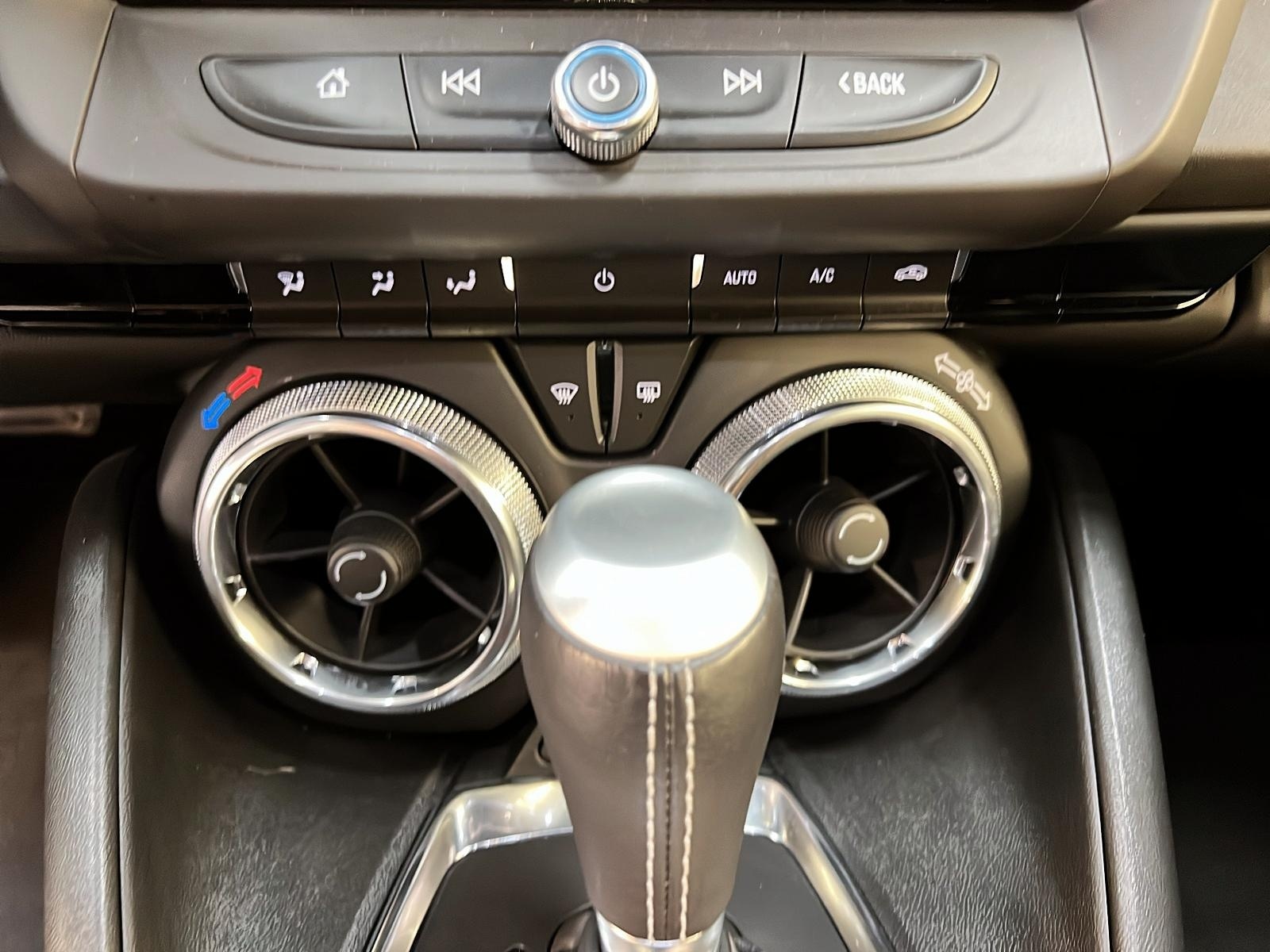 Chevrolet Camaro 2023 - Image #14