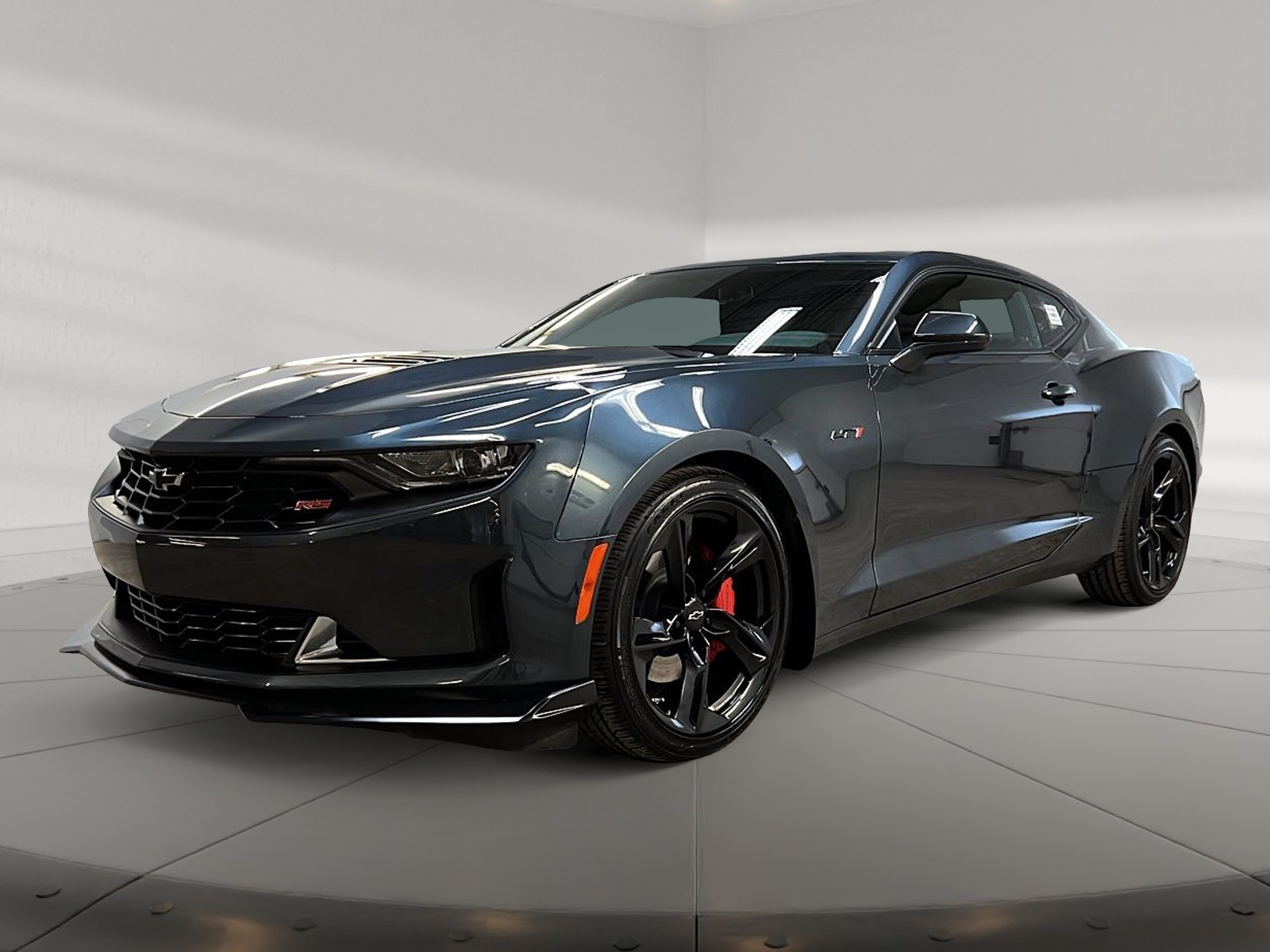 Chevrolet Camaro LT1 RS 6.2L 2023 - image #1