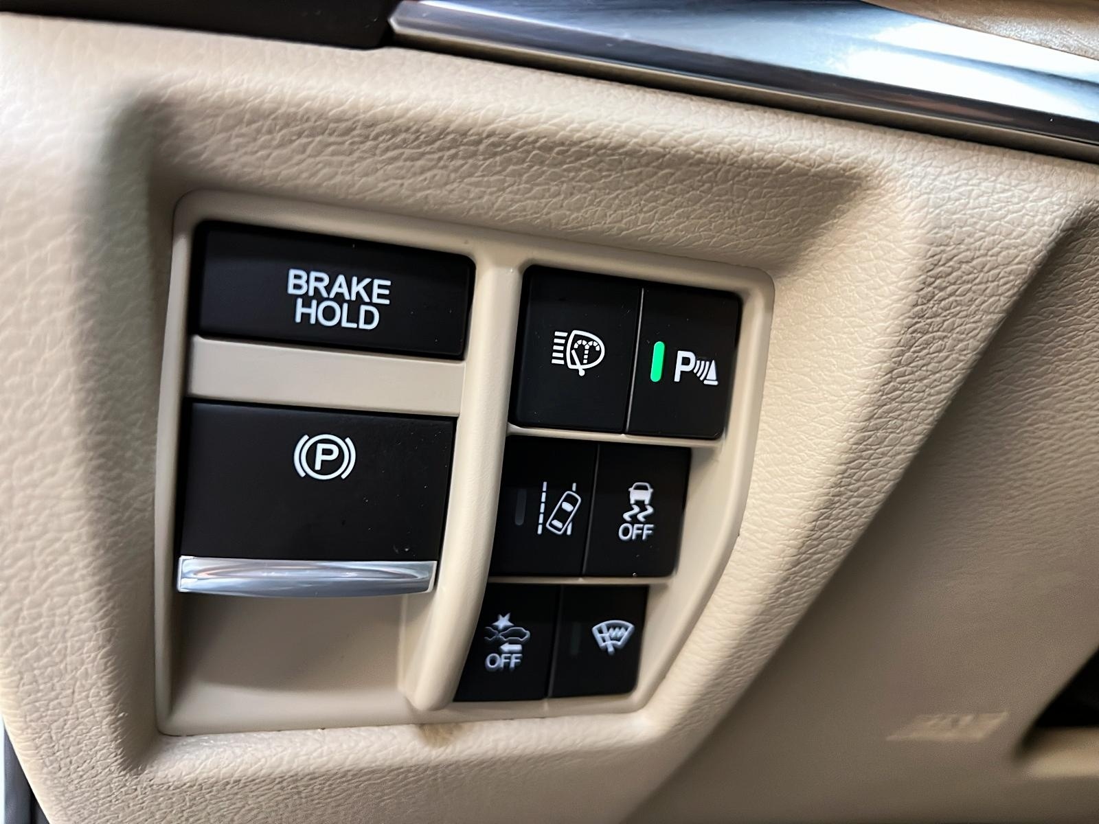 Acura MDX ELITE SH CUIR TOIT NAV 4RM 2020 - image #26