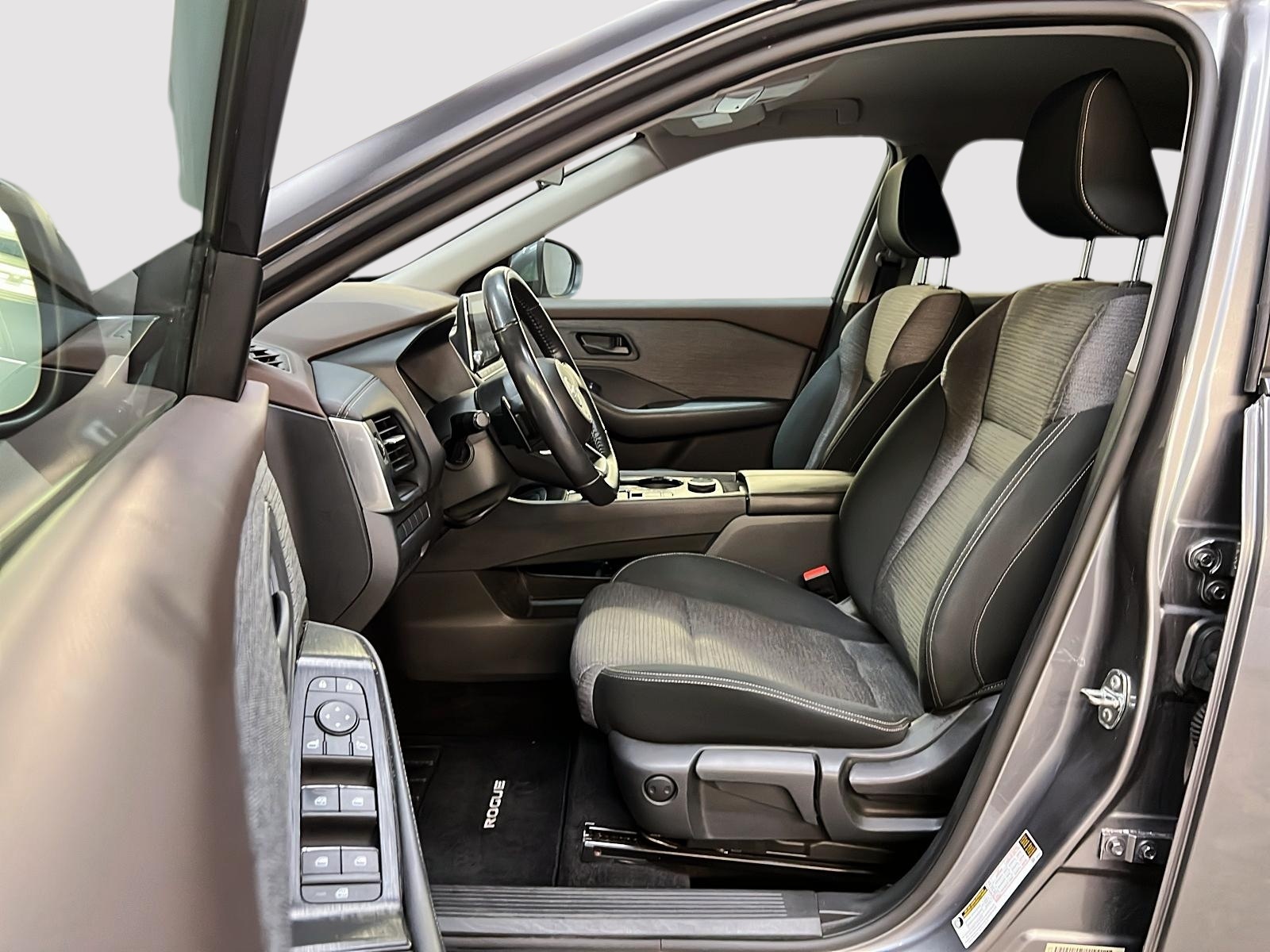 Nissan Rogue S 4RM 2021 - image #7