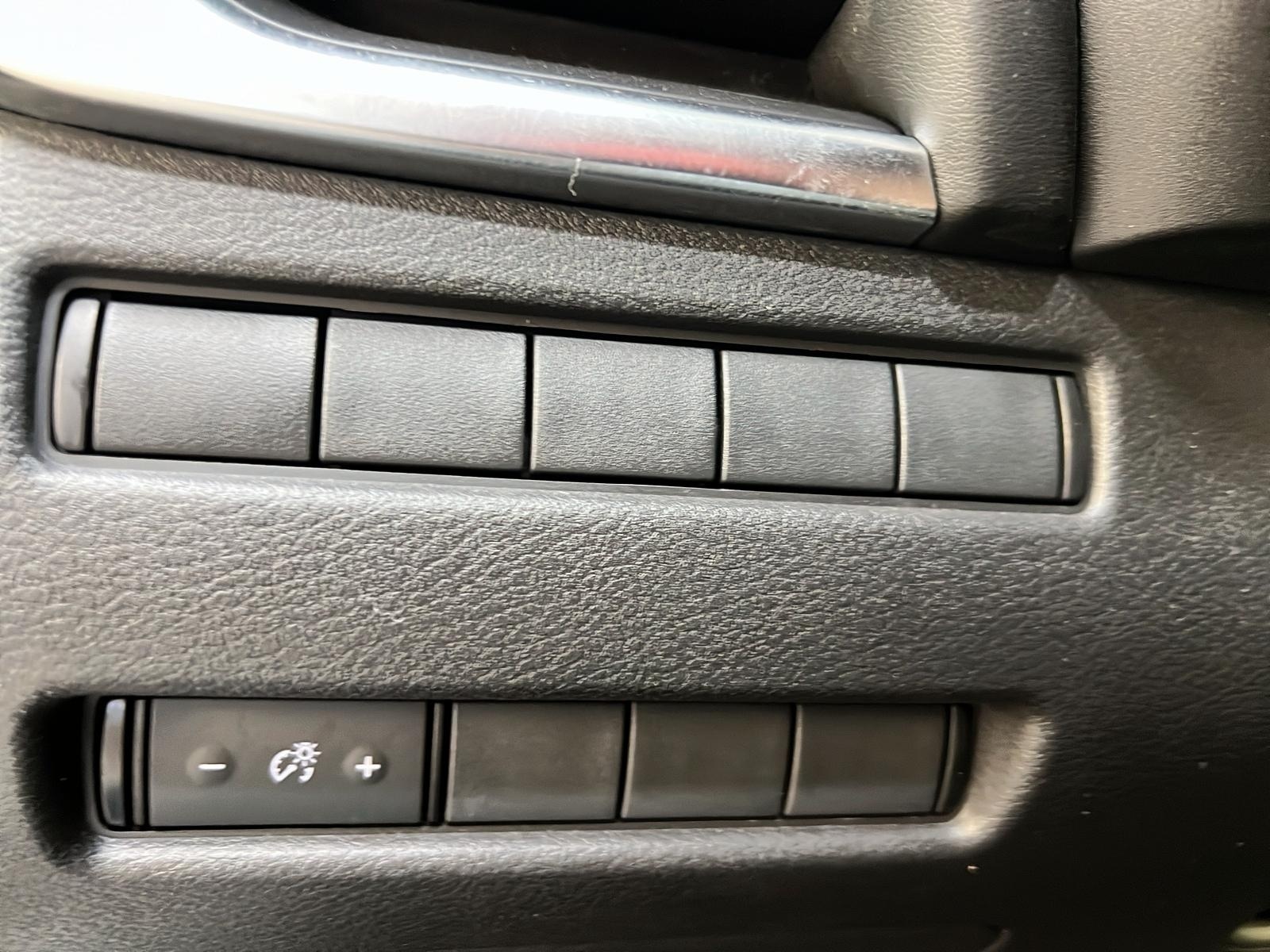 Nissan Rogue S 4RM 2021 - image #20
