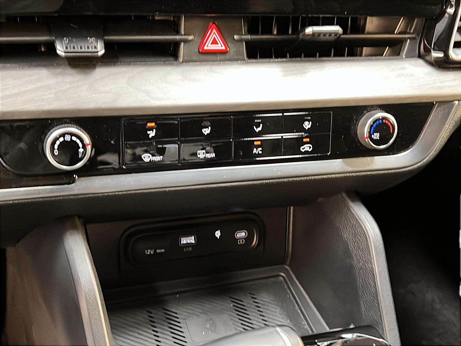 Kia Sportage X-LINE CUIR 4RM 2024 - image #14