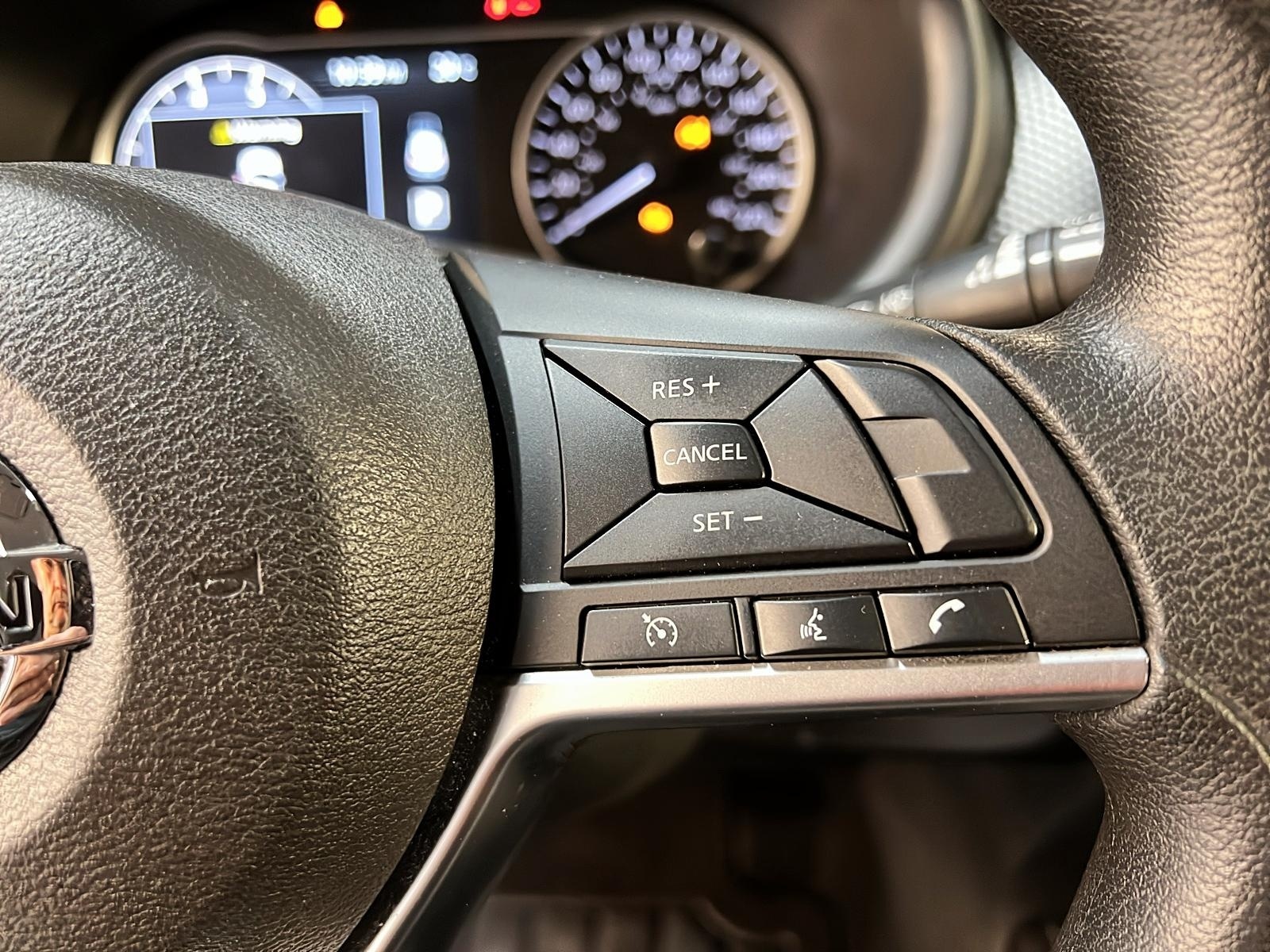 Nissan Kicks SV 2019 - image #18
