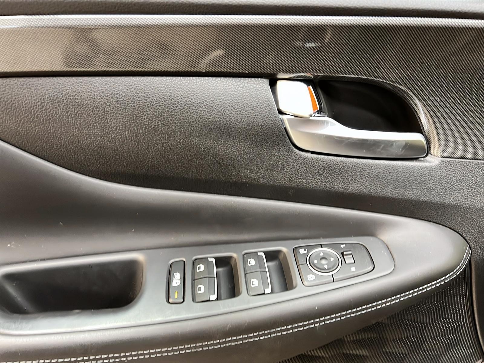 Hyundai Santa Fe URBAN CUIR NAV 4RM 2023 - image #21