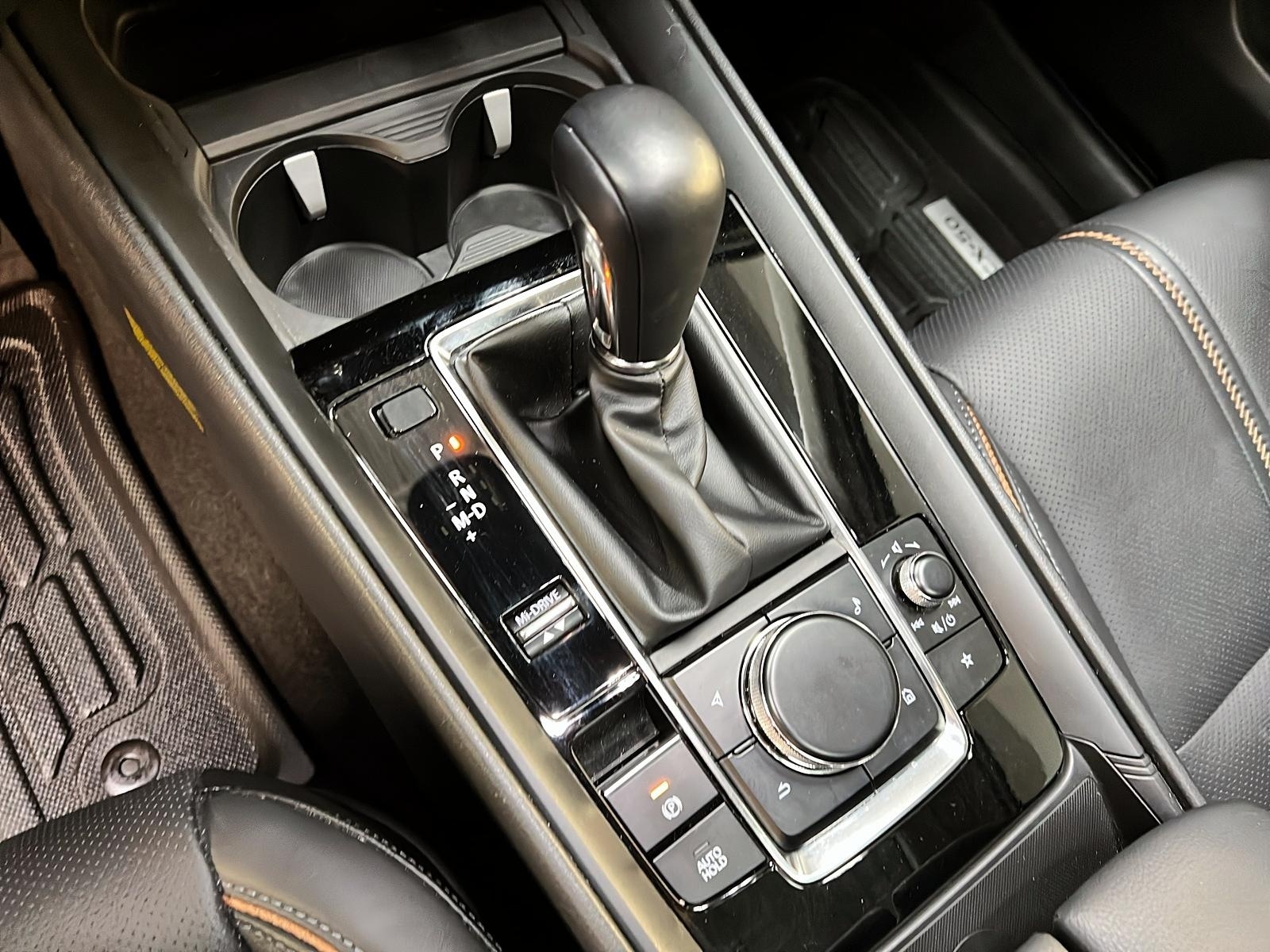 Mazda CX-50 GT CUIR TOIT PANO NAV 4RM 2025 - image #16