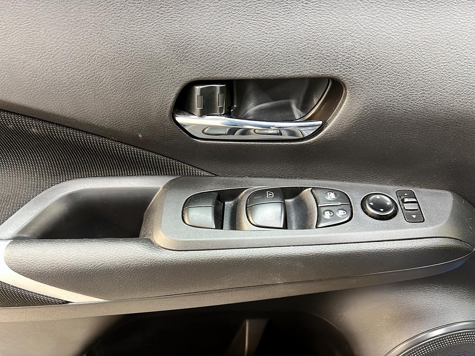 Nissan Kicks SV 2024 - image #21