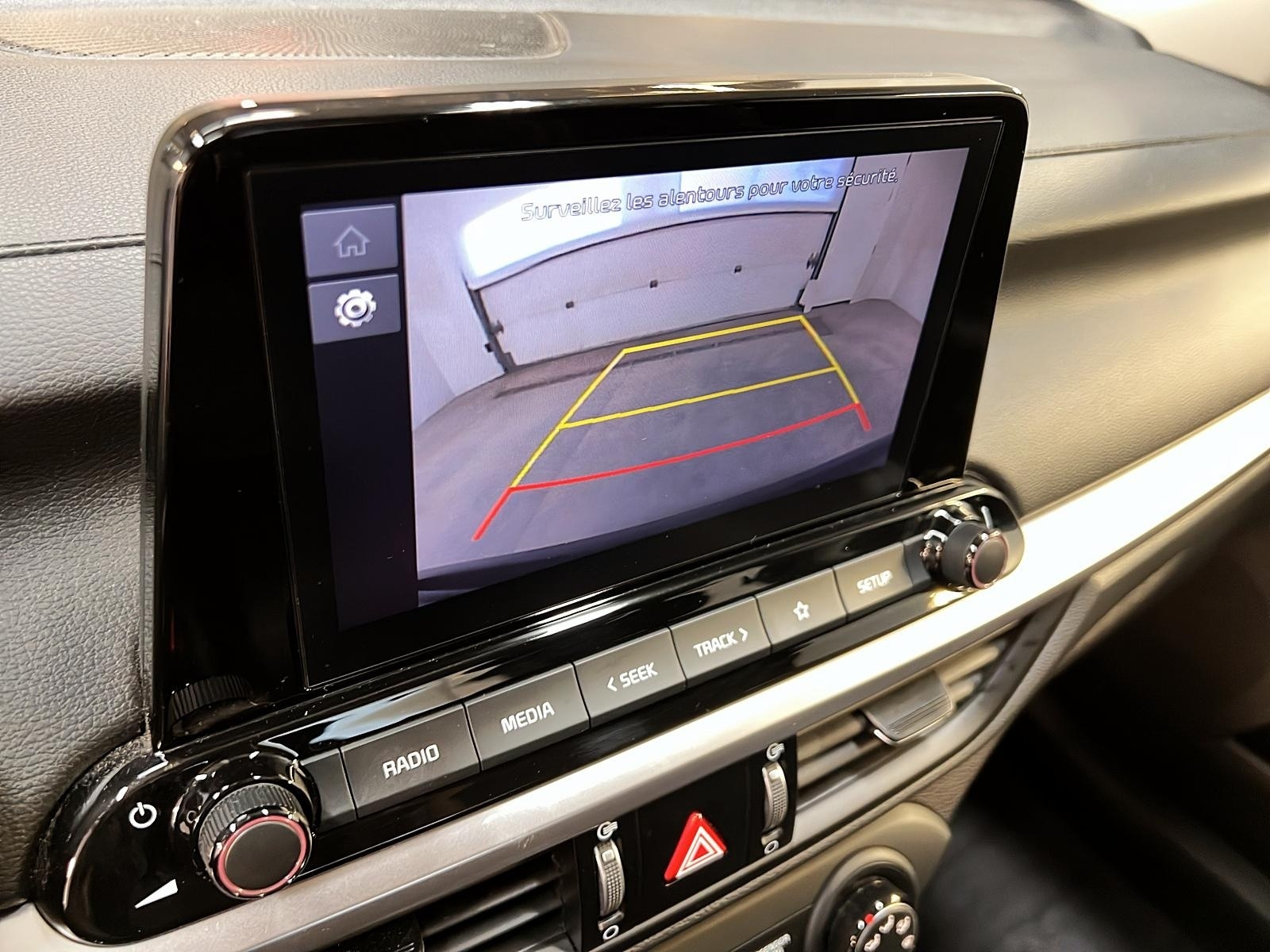 Kia Forte LX 2022 - image #16