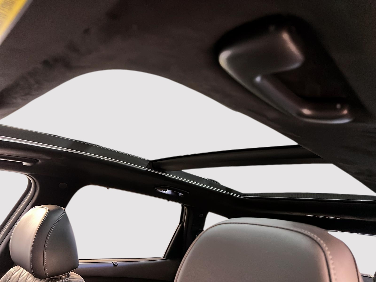 Hyundai Santa Fe ULTIMATE CALLIGRAPHY CUIR TOIT PANO NAV 4RM 2022 - image #10