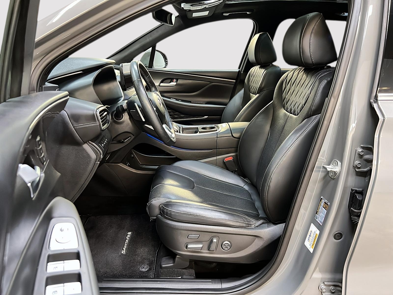 Hyundai Santa Fe ULTIMATE CALLIGRAPHY CUIR TOIT PANO NAV 4RM 2022 - image #7