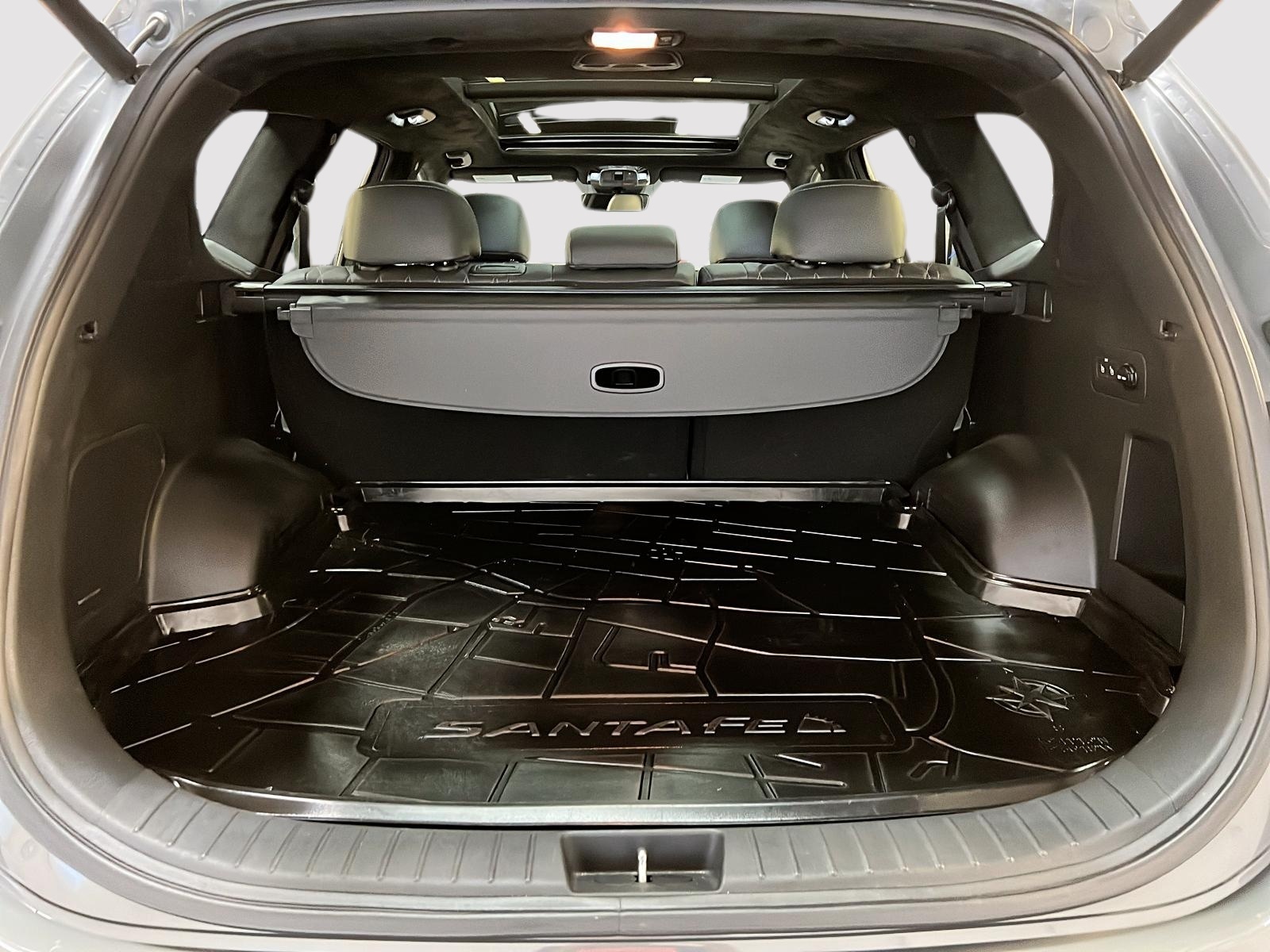 Hyundai Santa Fe ULTIMATE CALLIGRAPHY CUIR TOIT PANO NAV 4RM 2022 - image #13