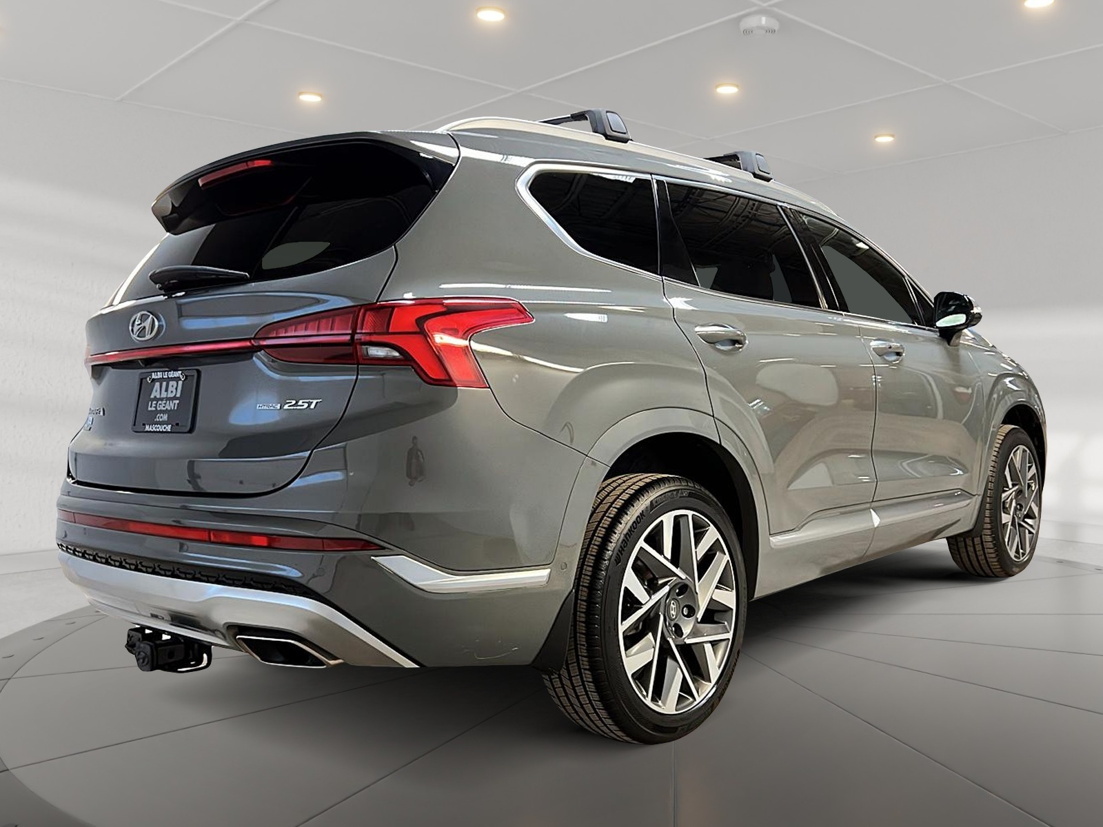 Hyundai Santa Fe ULTIMATE CALLIGRAPHY CUIR TOIT PANO NAV 4RM 2022 - image #4