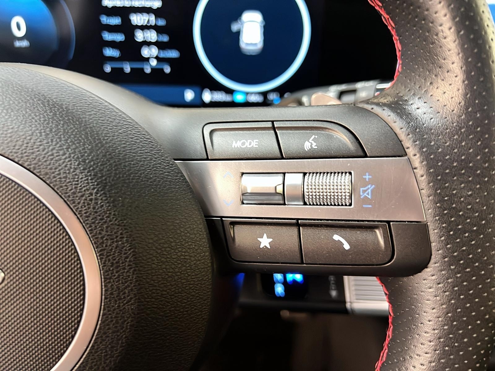 Hyundai Kona EV N-LINE ULTIMATE TOIT NAV 2025 - image #20