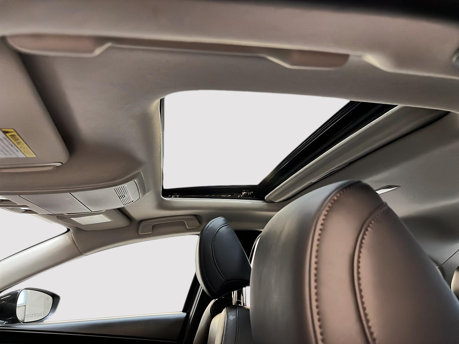 Mazda Mazda3 GT TURBO CUIR TOIT NAV 4RM 2024 - image #10