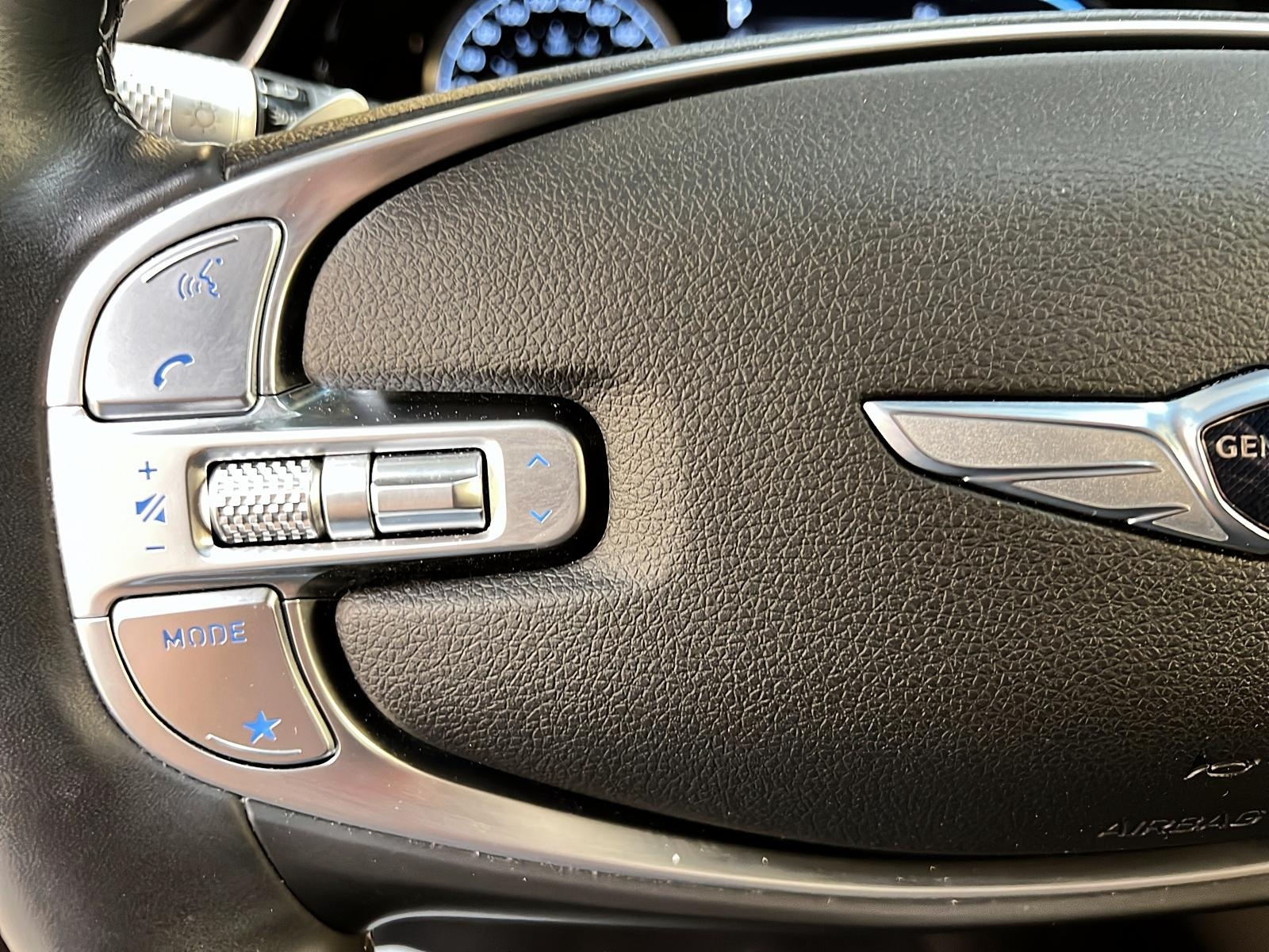 Genesis GV70 ADVANCED 2.5T CUIR TOIT NAV 4RM 2023 - image #23
