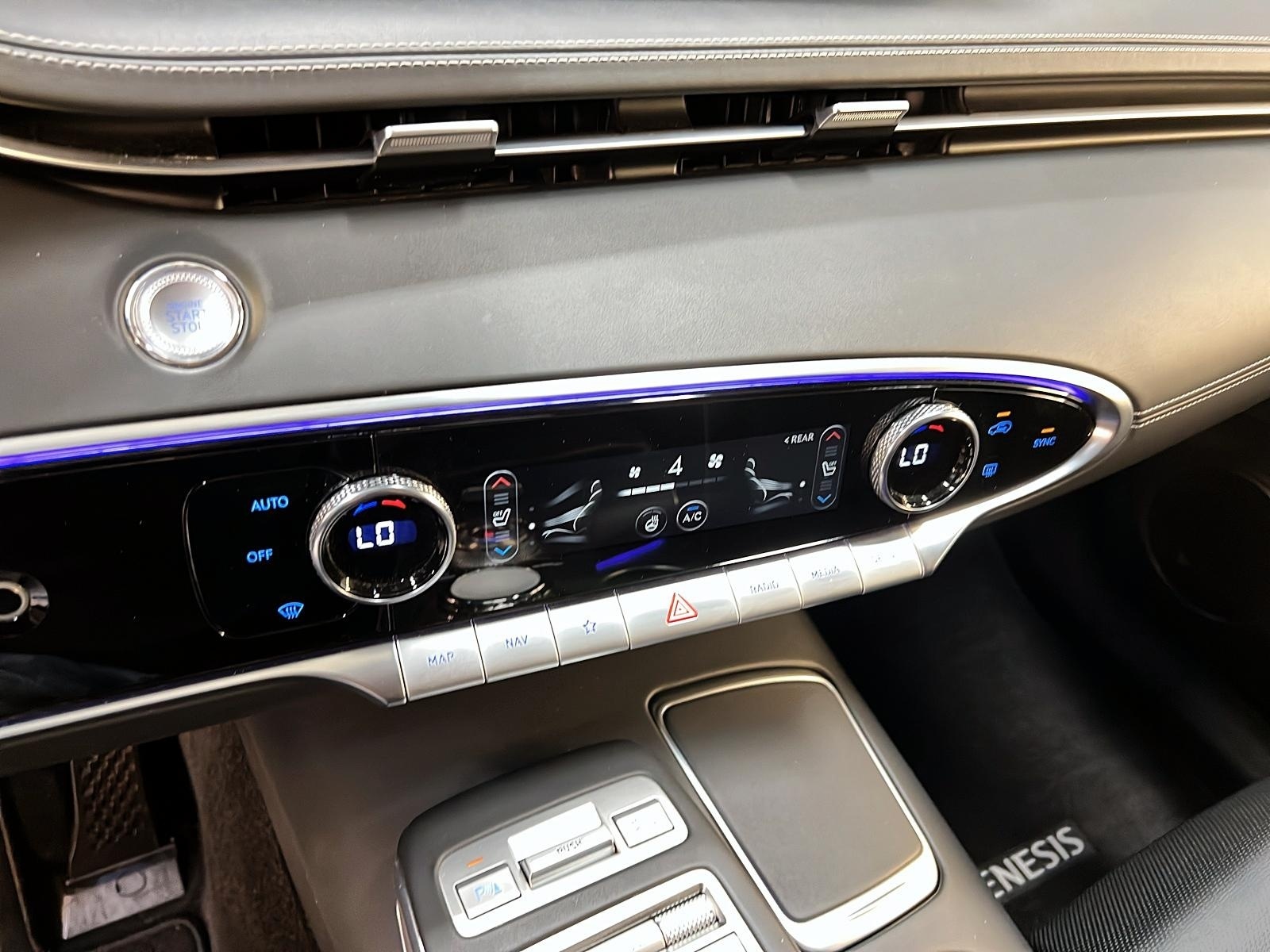 Genesis GV70 ADVANCED 2.5T CUIR TOIT NAV 4RM 2023 - image #17