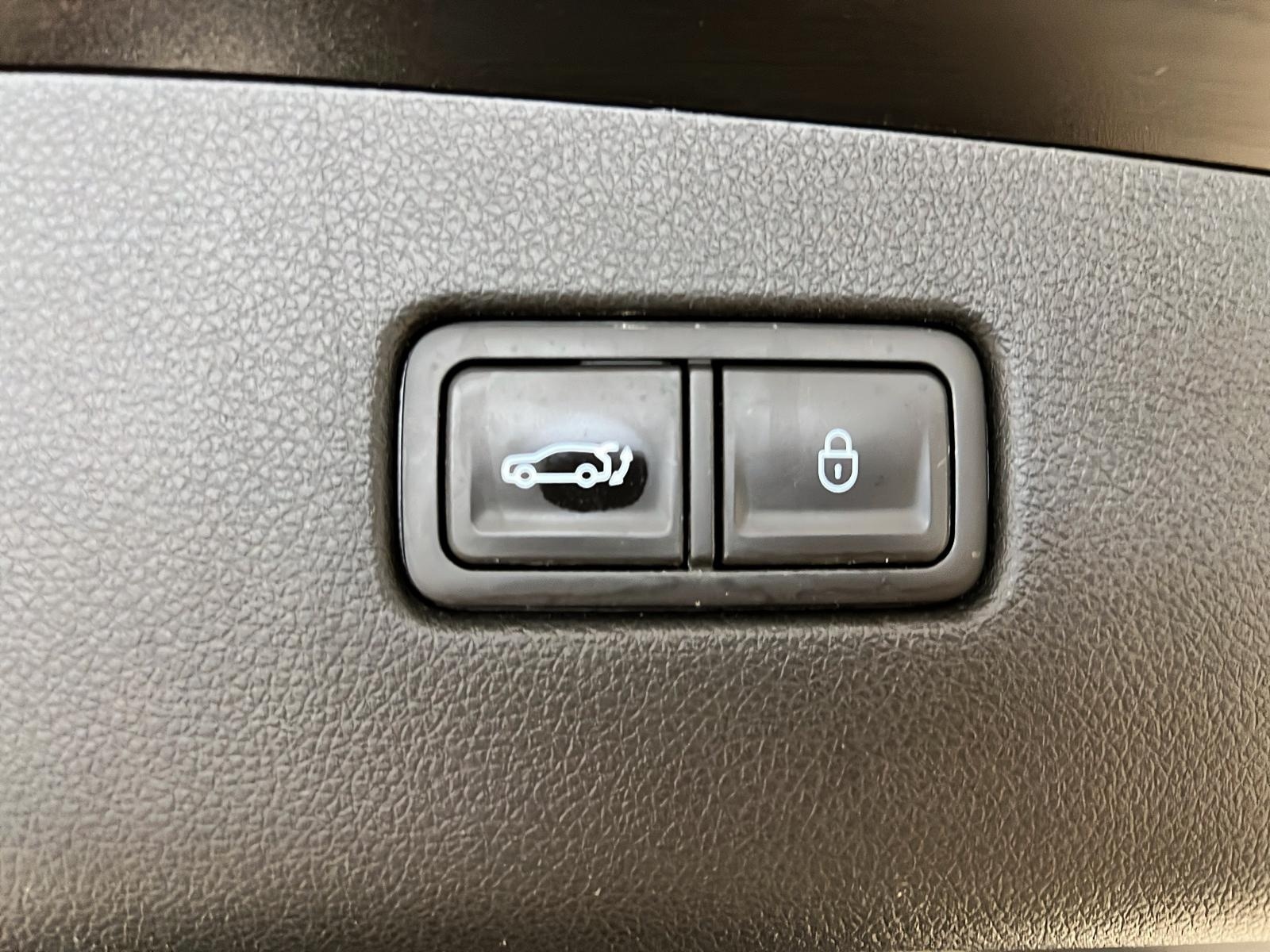 Genesis GV70 2023 - Image #15