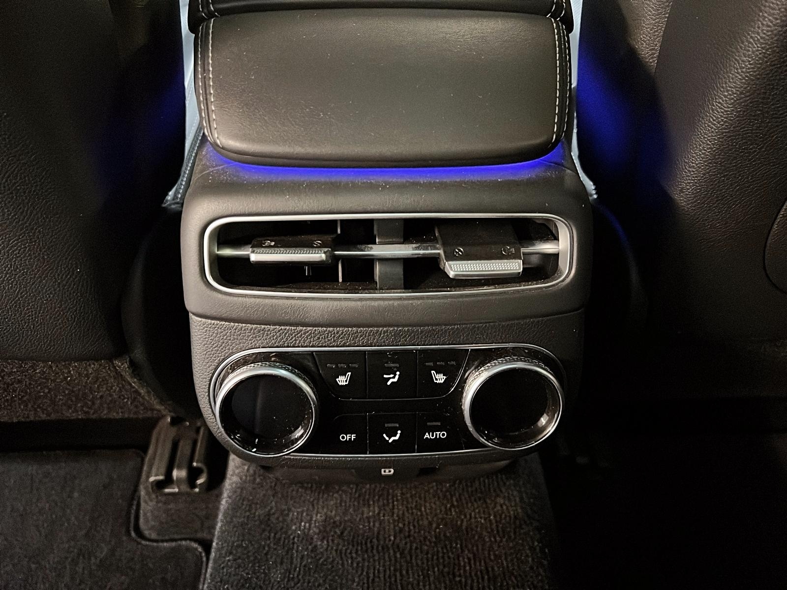 Genesis GV70 2023 - Image #11