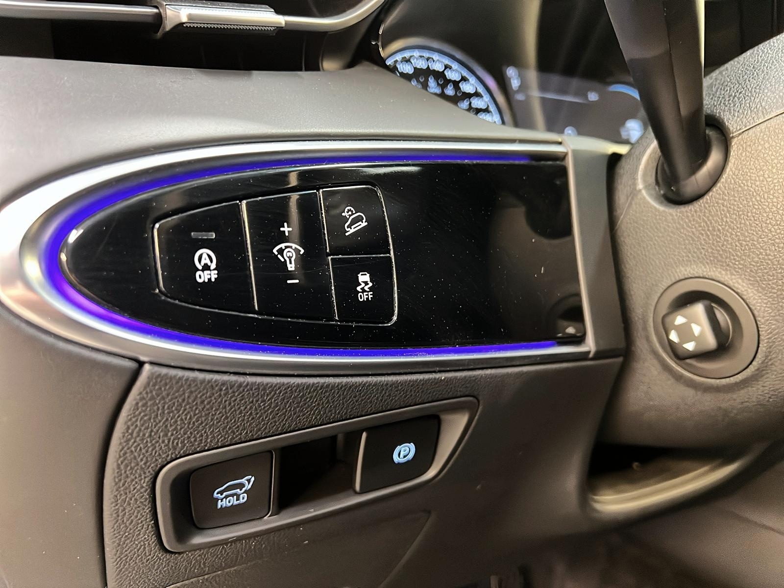 Genesis GV70 2023 - Image #24