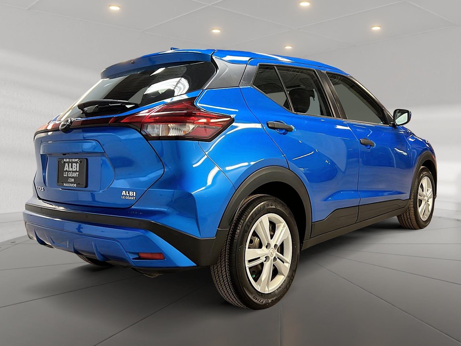 Nissan Kicks S 2023 - image #4