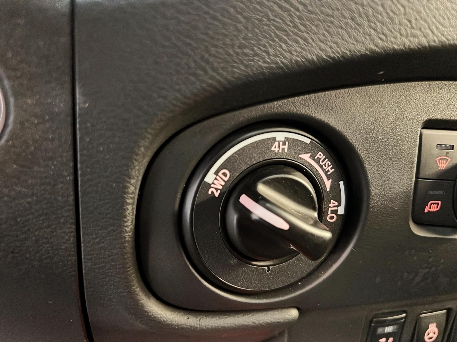 Nissan Frontier PRO-4X CREW CAB TOIT NAV 4X4 2024 - image #16