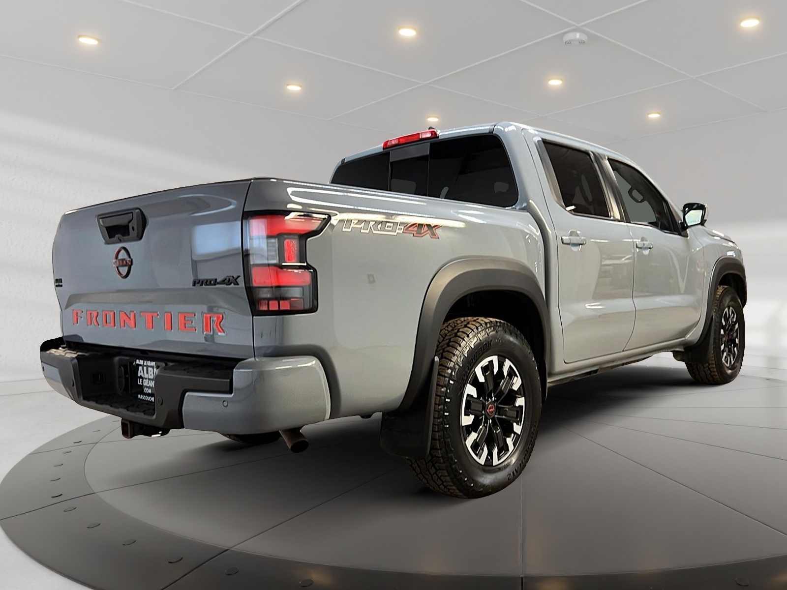 Nissan Frontier PRO-4X CREW CAB TOIT NAV 4X4 2024 - image #4