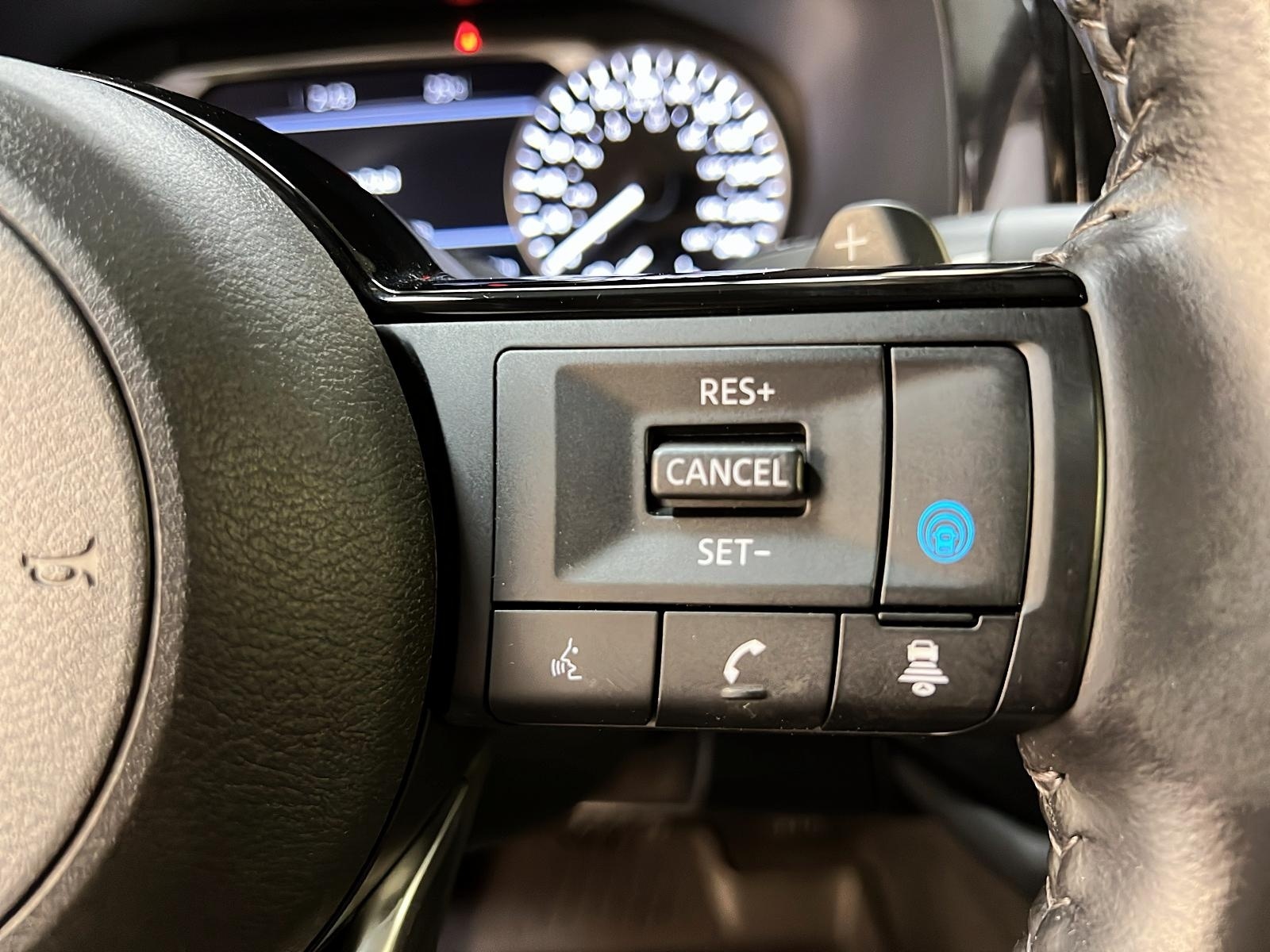 Nissan Pathfinder SL PREMIUM CUIR TOIT PANO NAV 4RM 2024 - image #23