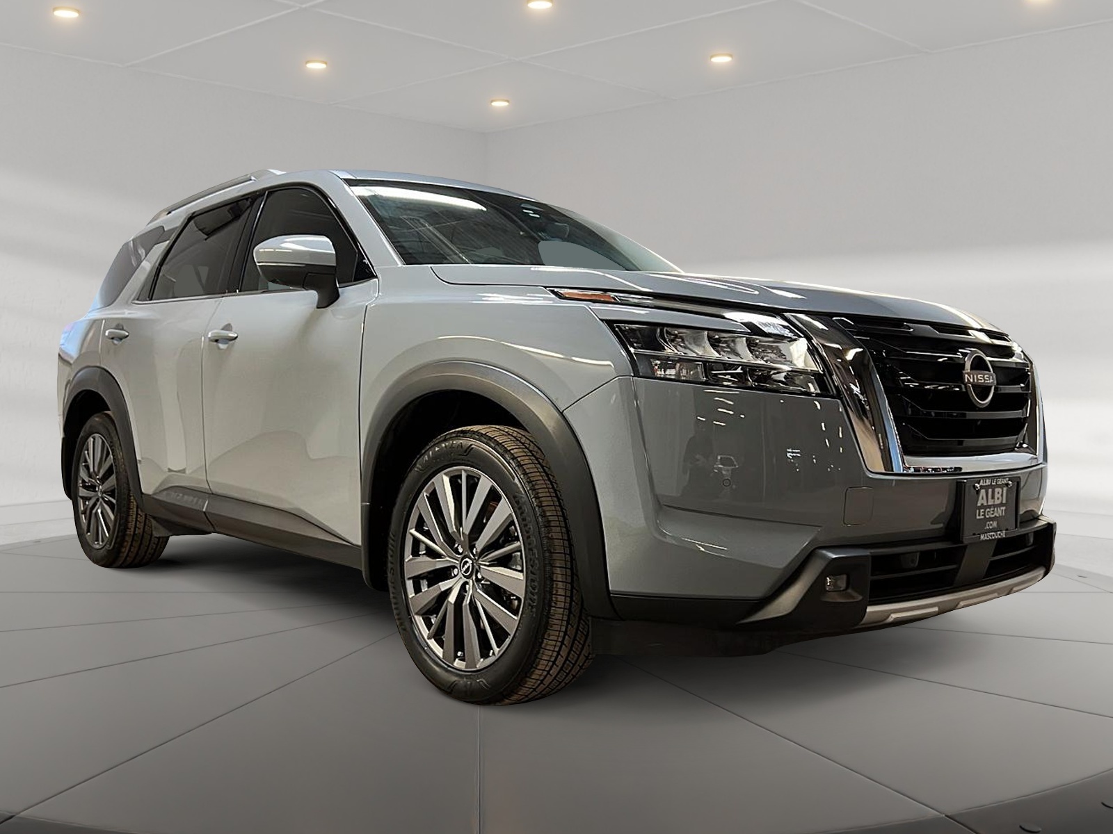 Nissan Pathfinder 2024 - Image #3