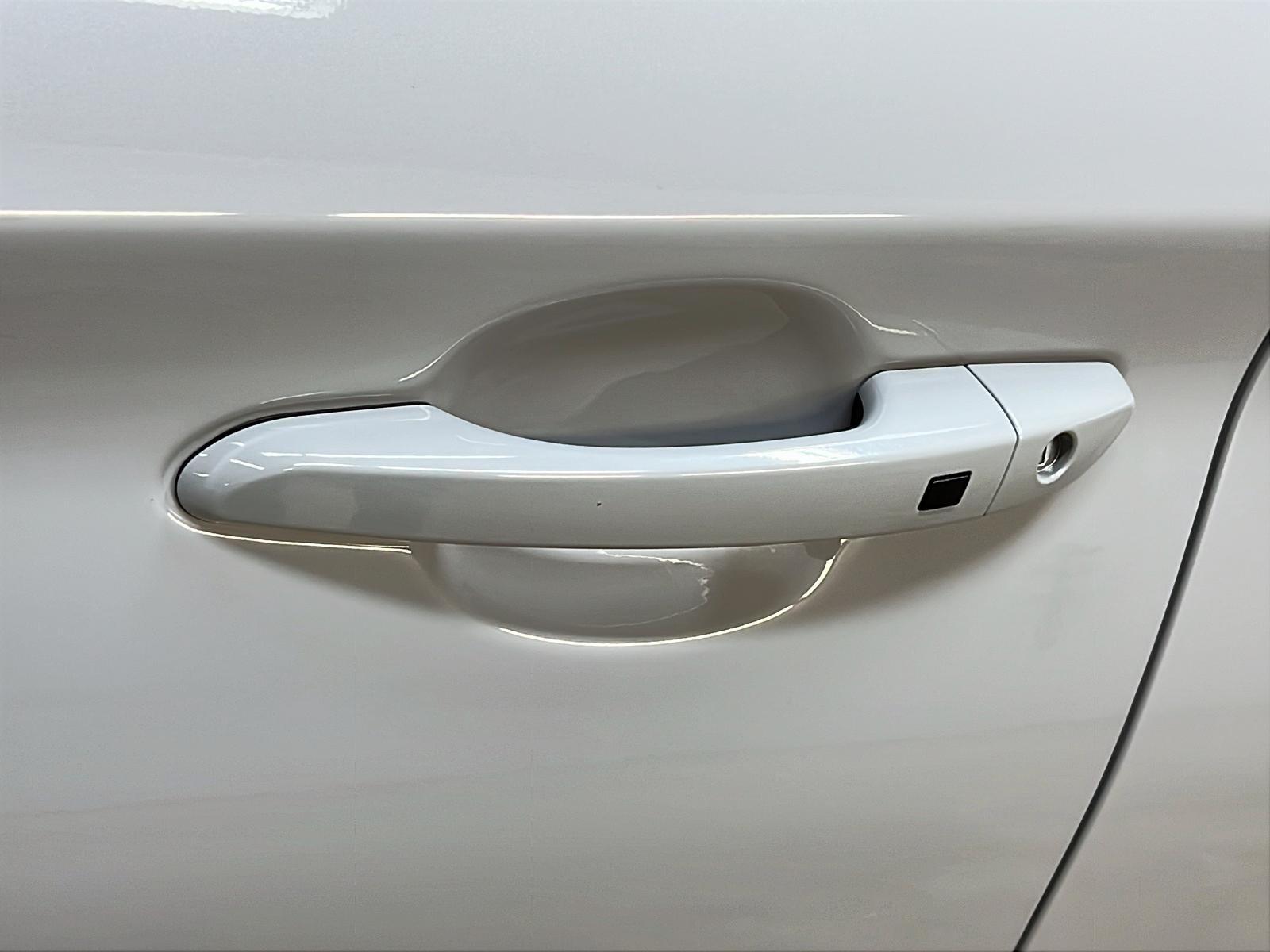 Hyundai Kona PREFERRED 4RM 2023 - image #23