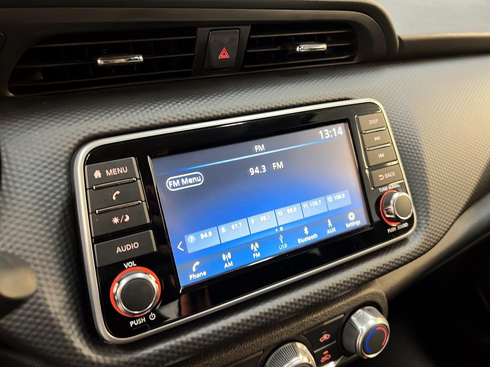Nissan Kicks S 2023 - image #15