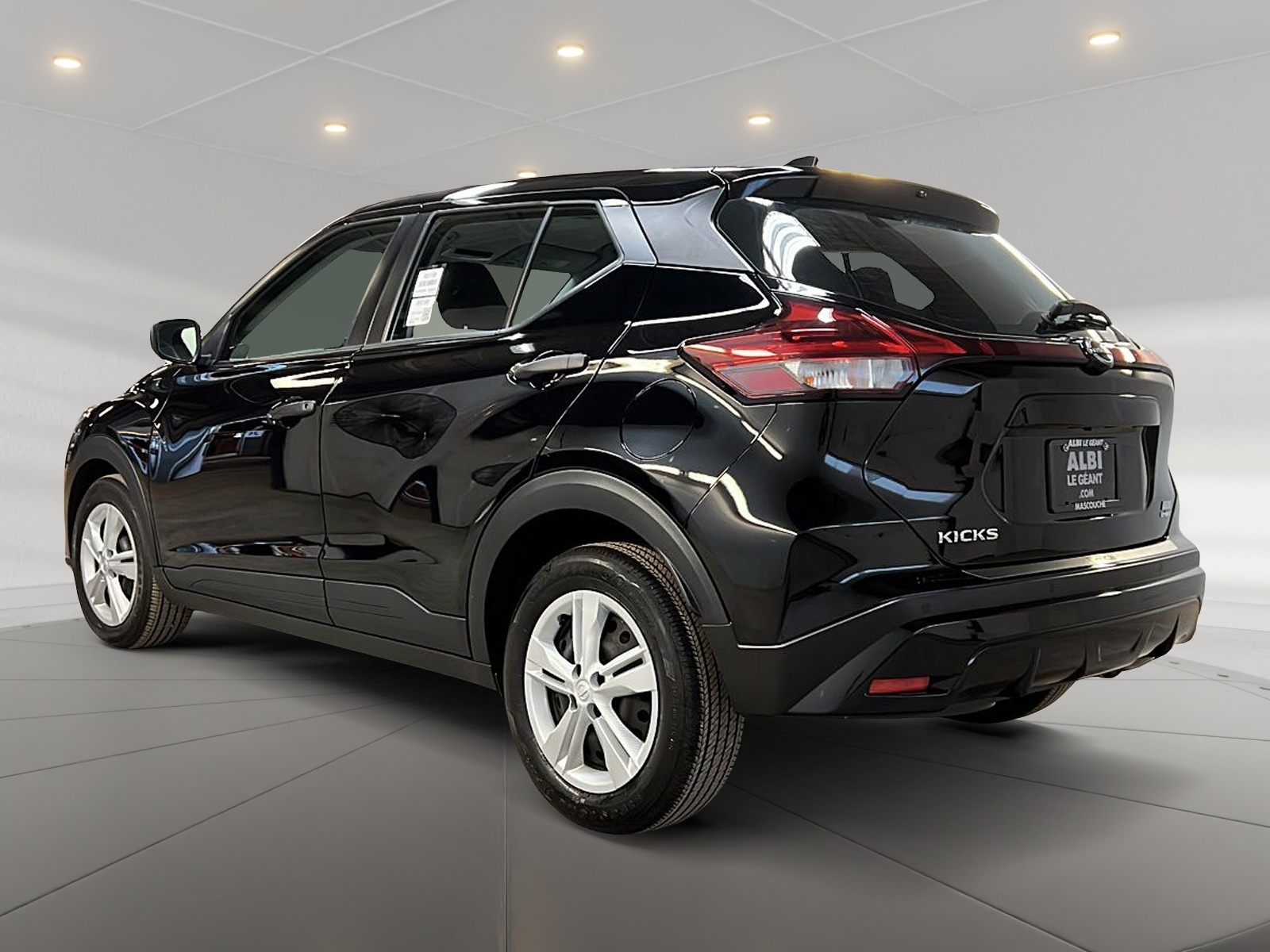 Nissan Kicks 2023 - Image #6