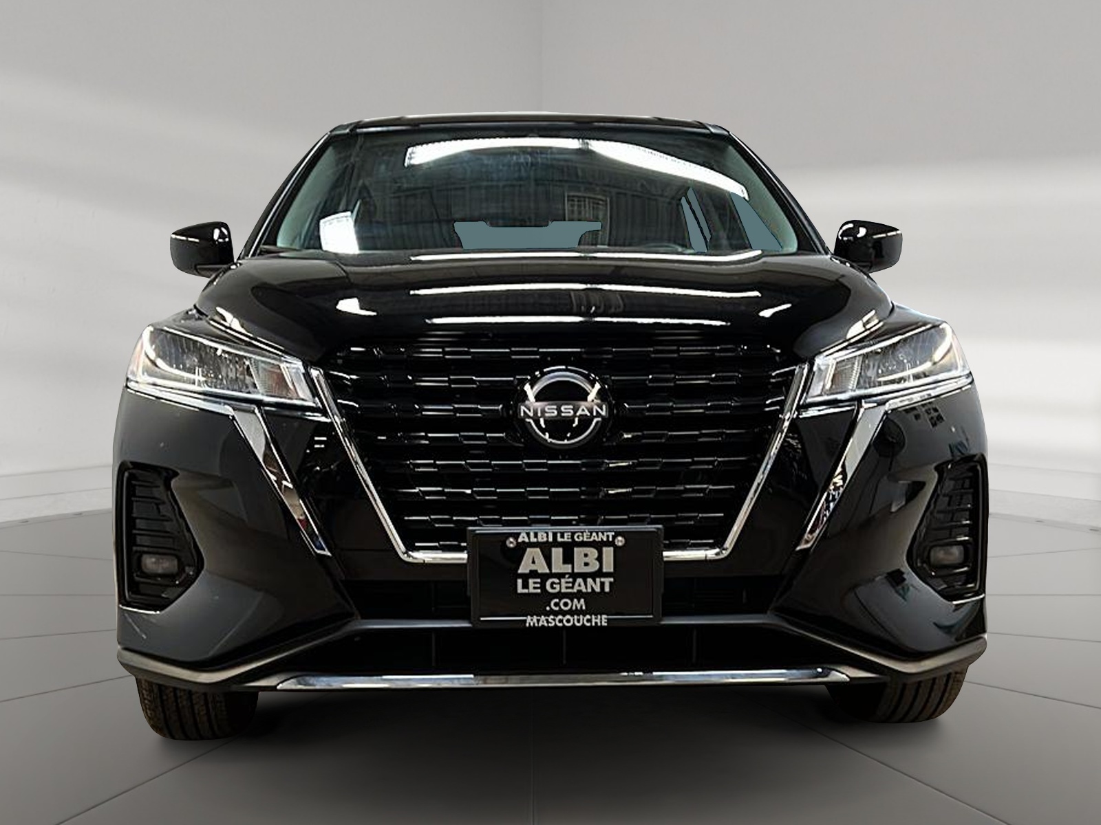 Nissan Kicks 2023 - Image #2