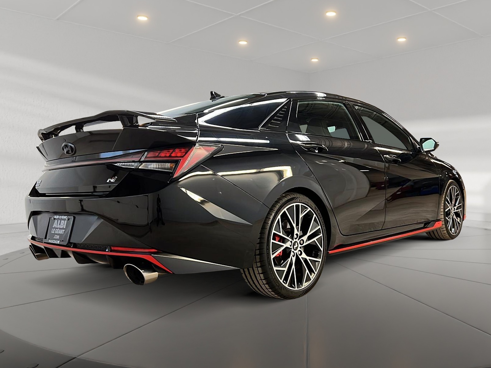 Hyundai Elantra 2023 - Image #4