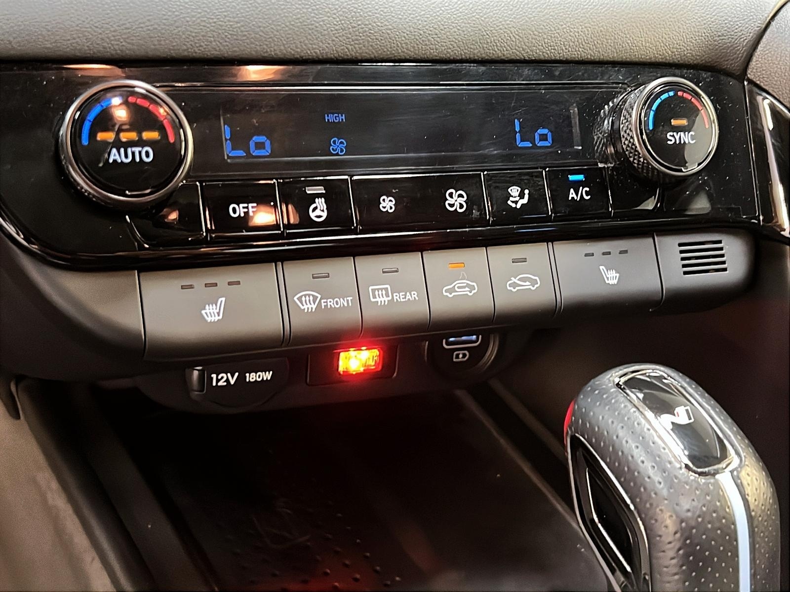 Hyundai Elantra 2023 - Image #15
