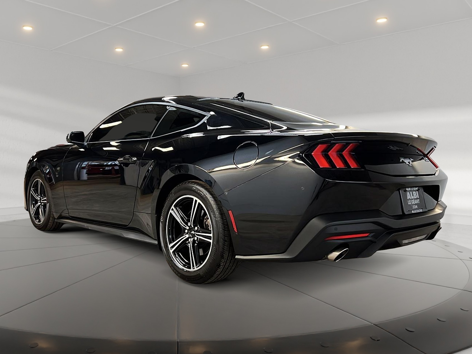 Ford Mustang ECOBOOST 2024 - image #6