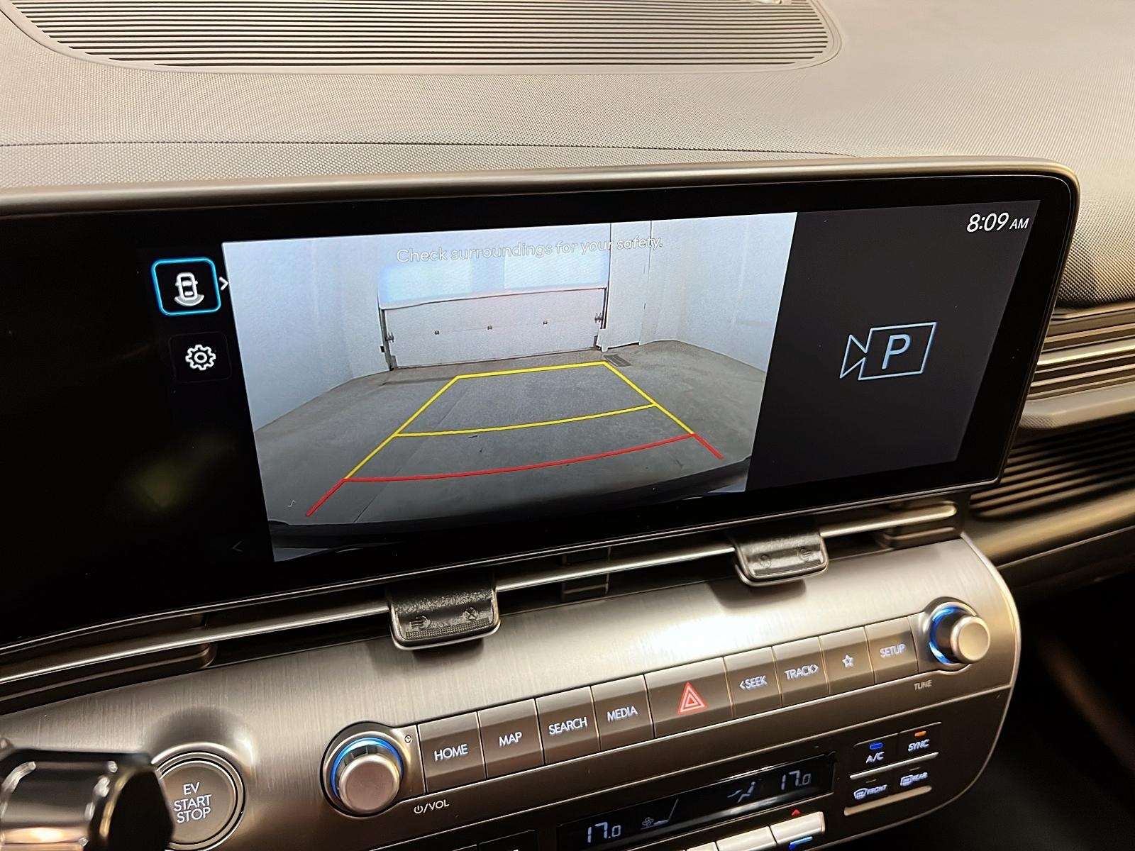 Hyundai Kona EV PREFERRED NAV 2025 - image #15