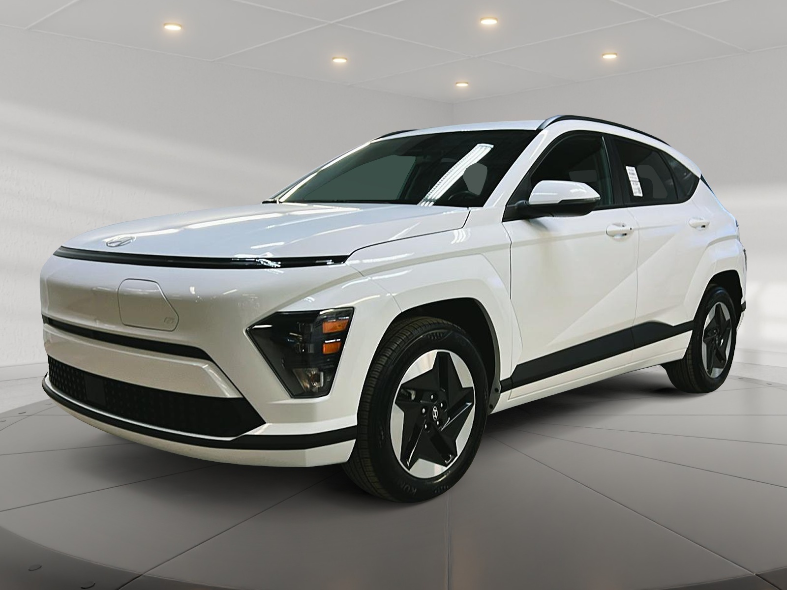 Hyundai Kona EV 2025 - Image #1