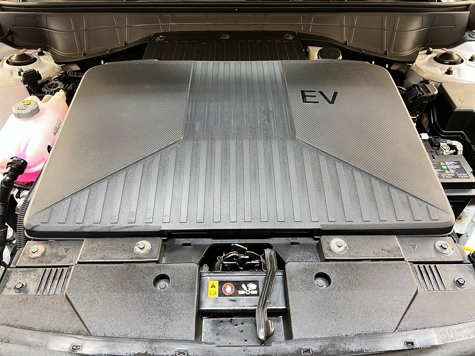 Hyundai Kona EV PREFERRED NAV 2025 - image #11