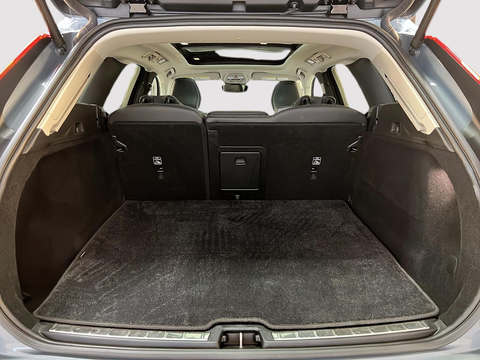 Volvo XC60 2024 - Image #15