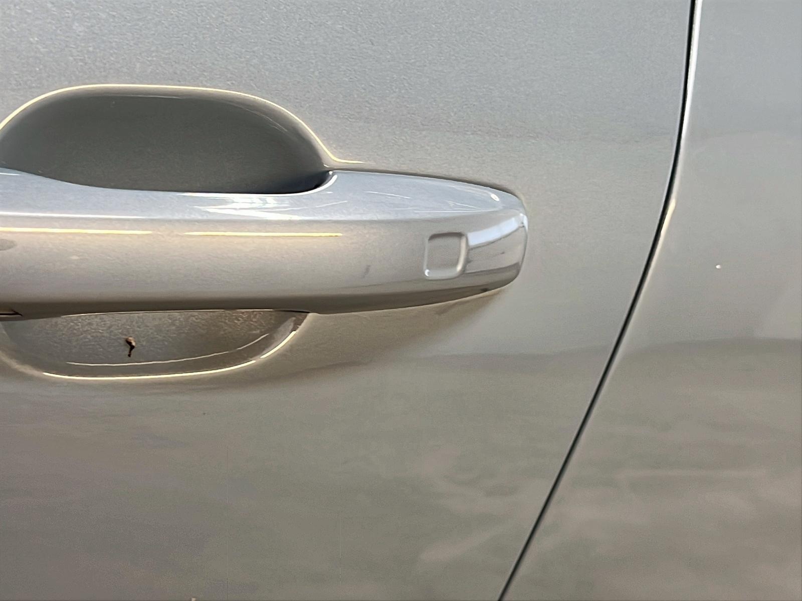Volvo XC60 B5 PLUS DARK CUIR TOIT PANO NAV 4RM 2024 - image #30