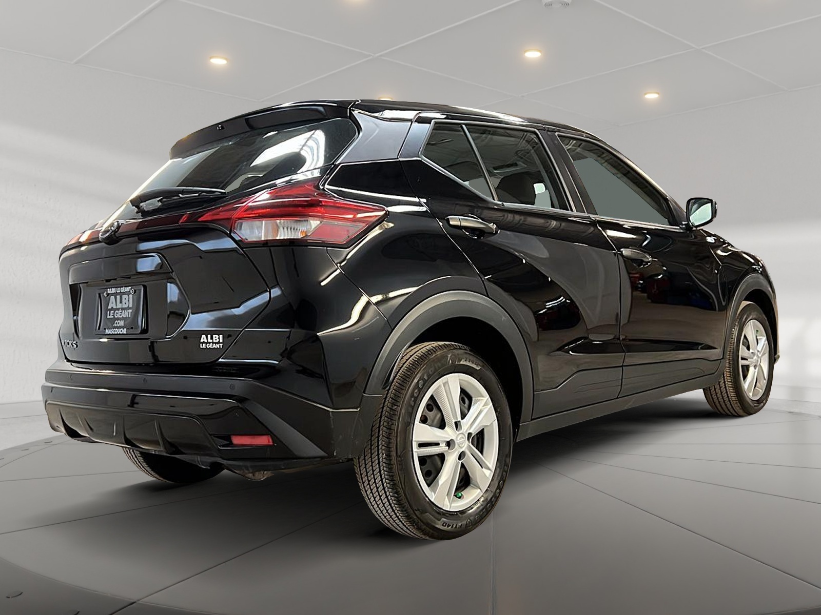 Nissan Kicks 2023 - Image #4