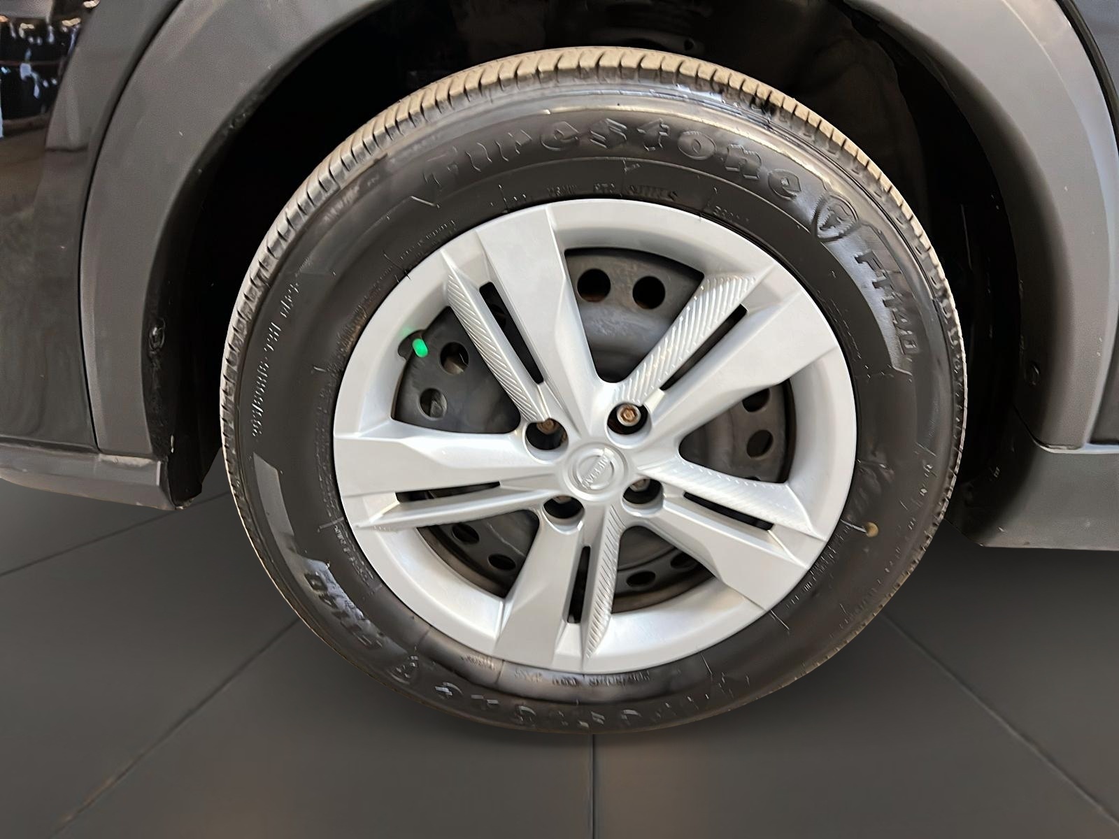 Nissan Kicks S 2023 - image #24