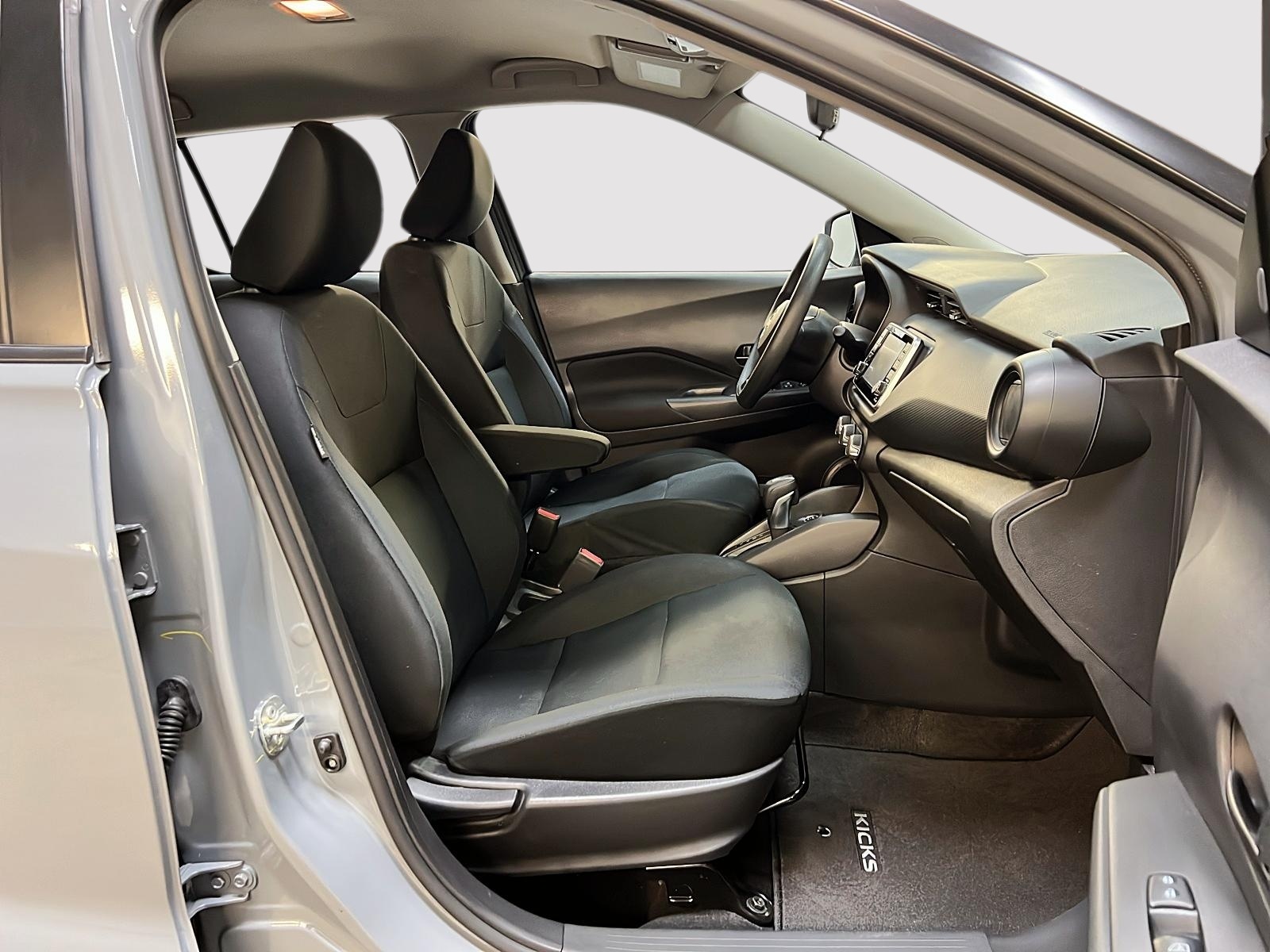 Nissan Kicks 2023 - Image #8