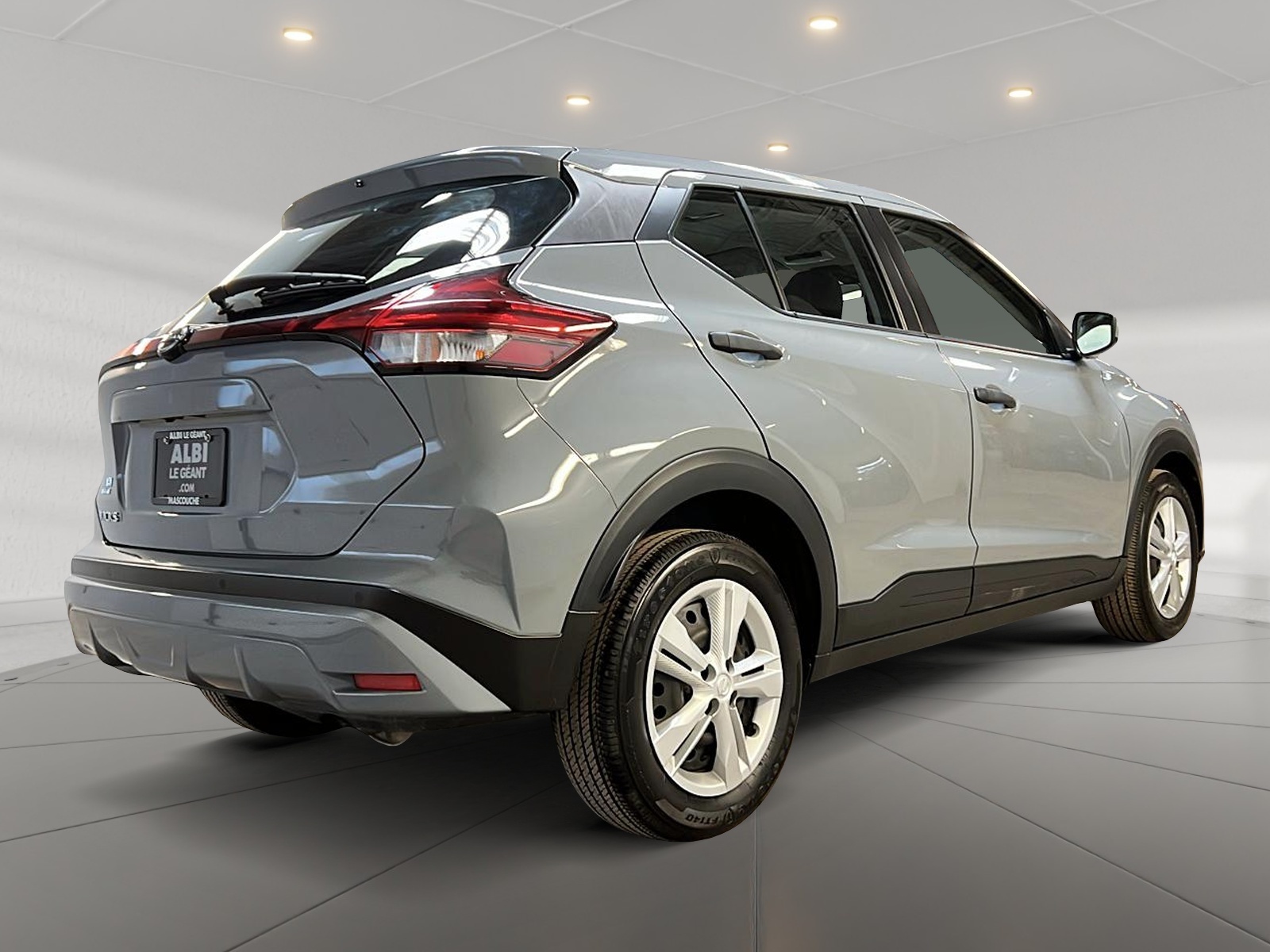 Nissan Kicks 2023 - Image #4