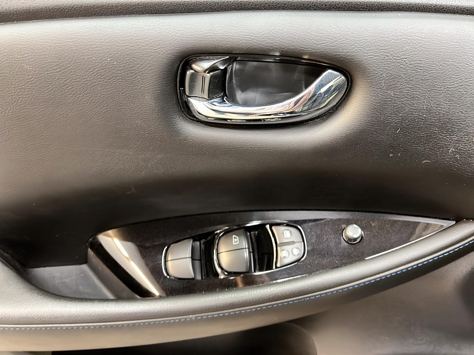 Nissan Leaf 2020 - Image #22