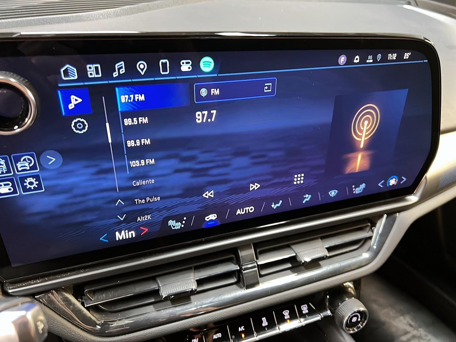 Chevrolet Equinox EV 2RS NAV 2024 - image #15