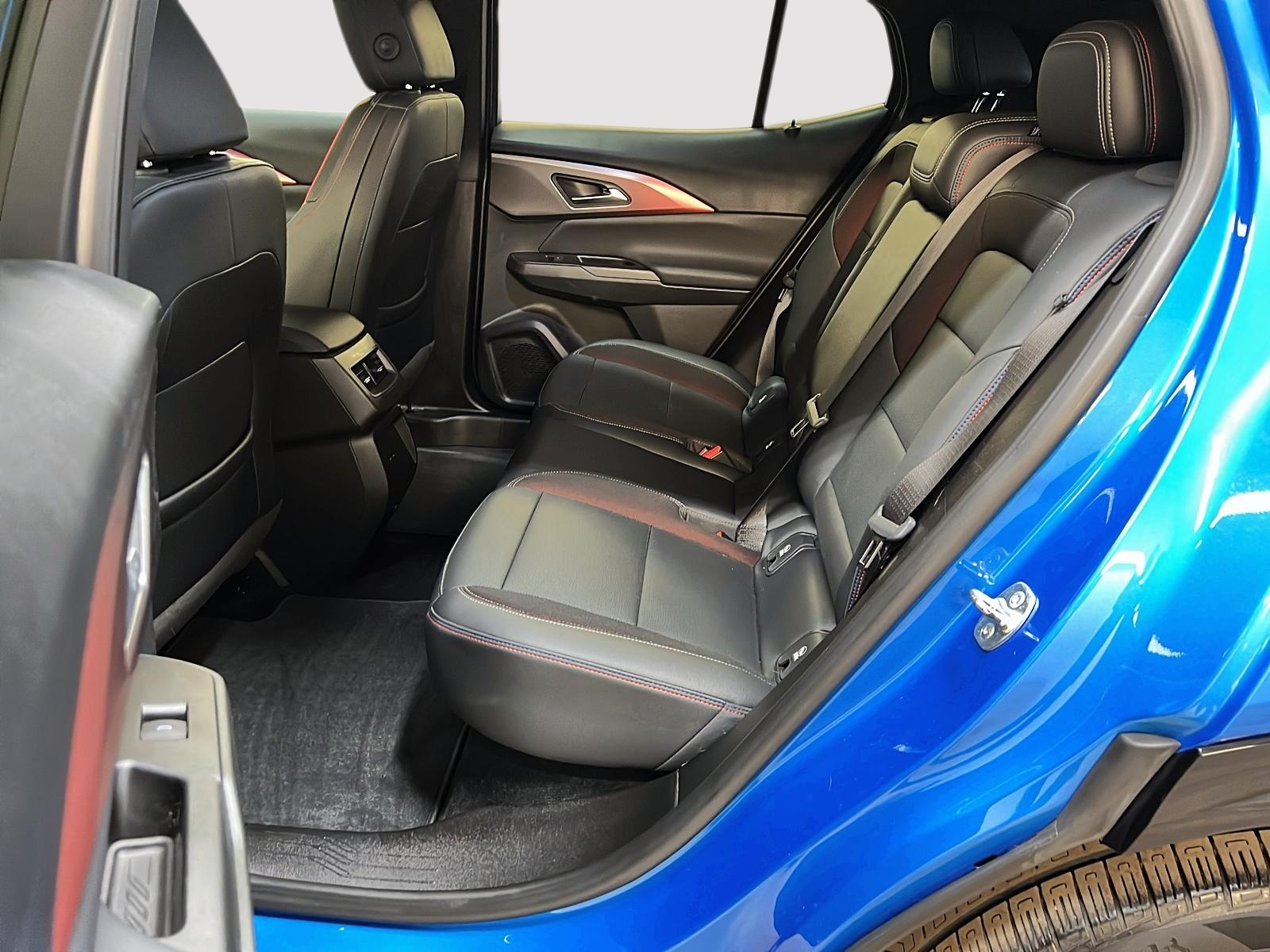 Chevrolet Equinox EV 2RS NAV 2024 - image #9